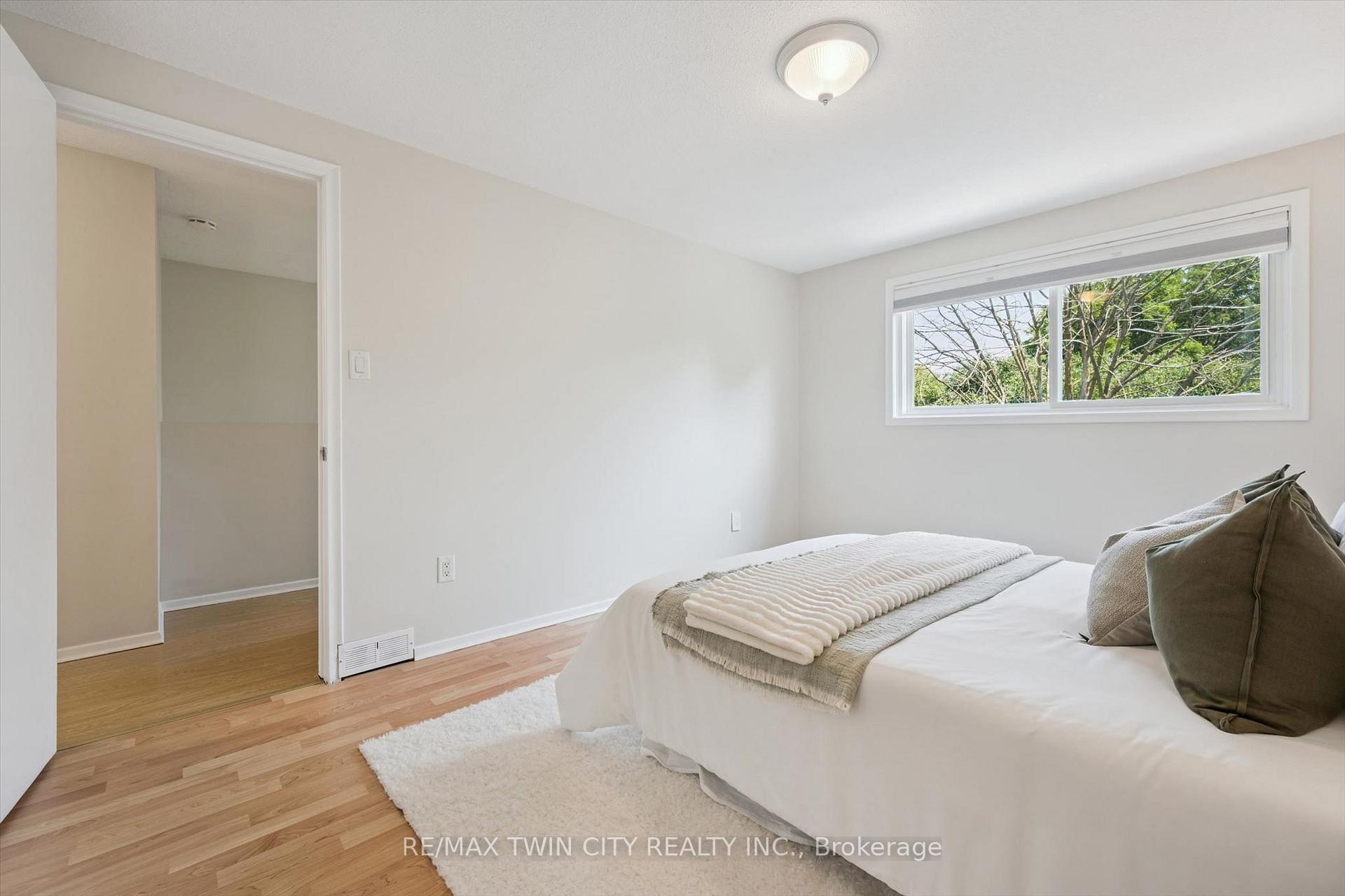 Photo 21 of Unit A, 488 Glenelm Crescent, Waterloo, Lakeshore Village — HOMEH