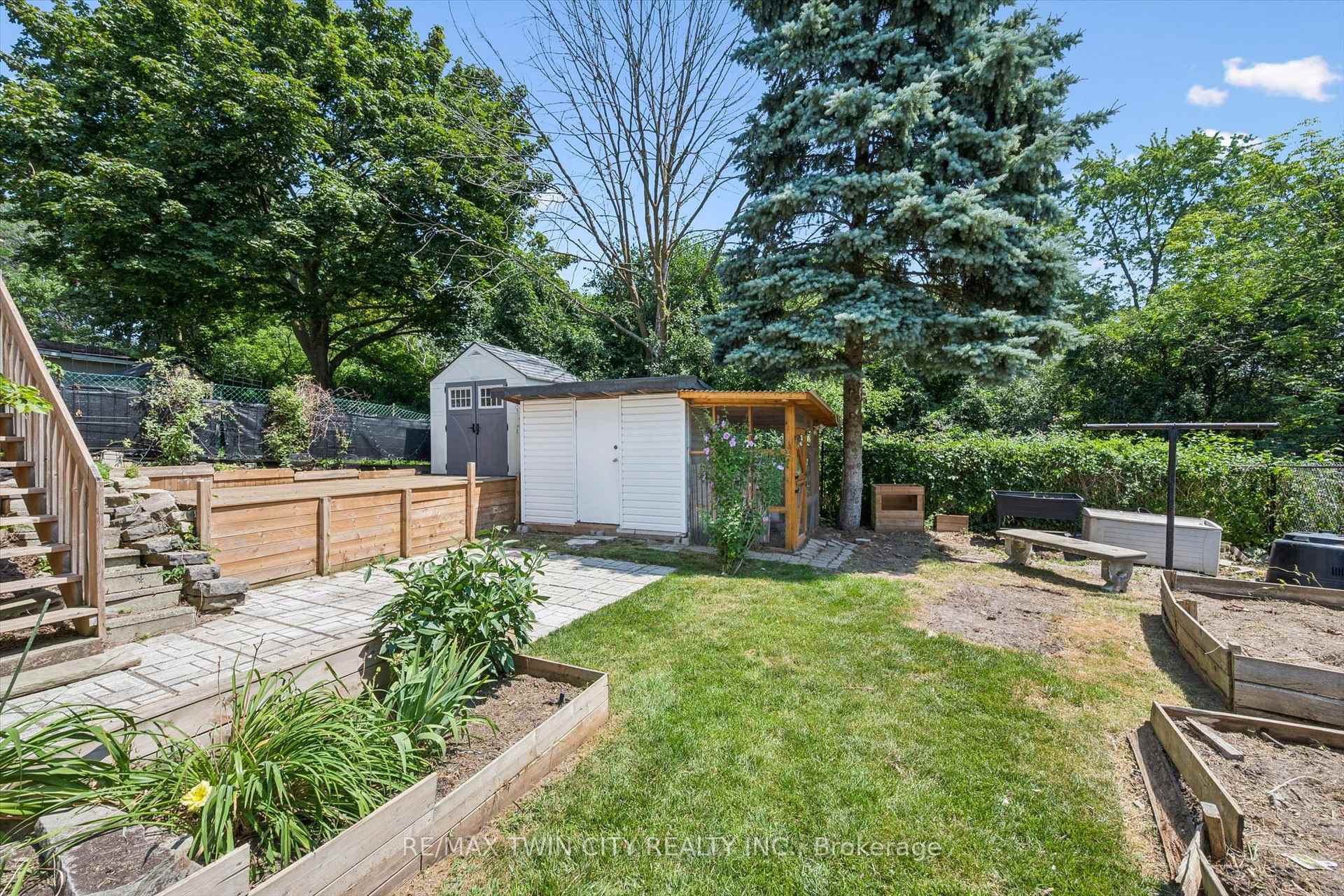 Photo 30 of Unit A, 488 Glenelm Crescent, Waterloo, Lakeshore Village — HOMEH