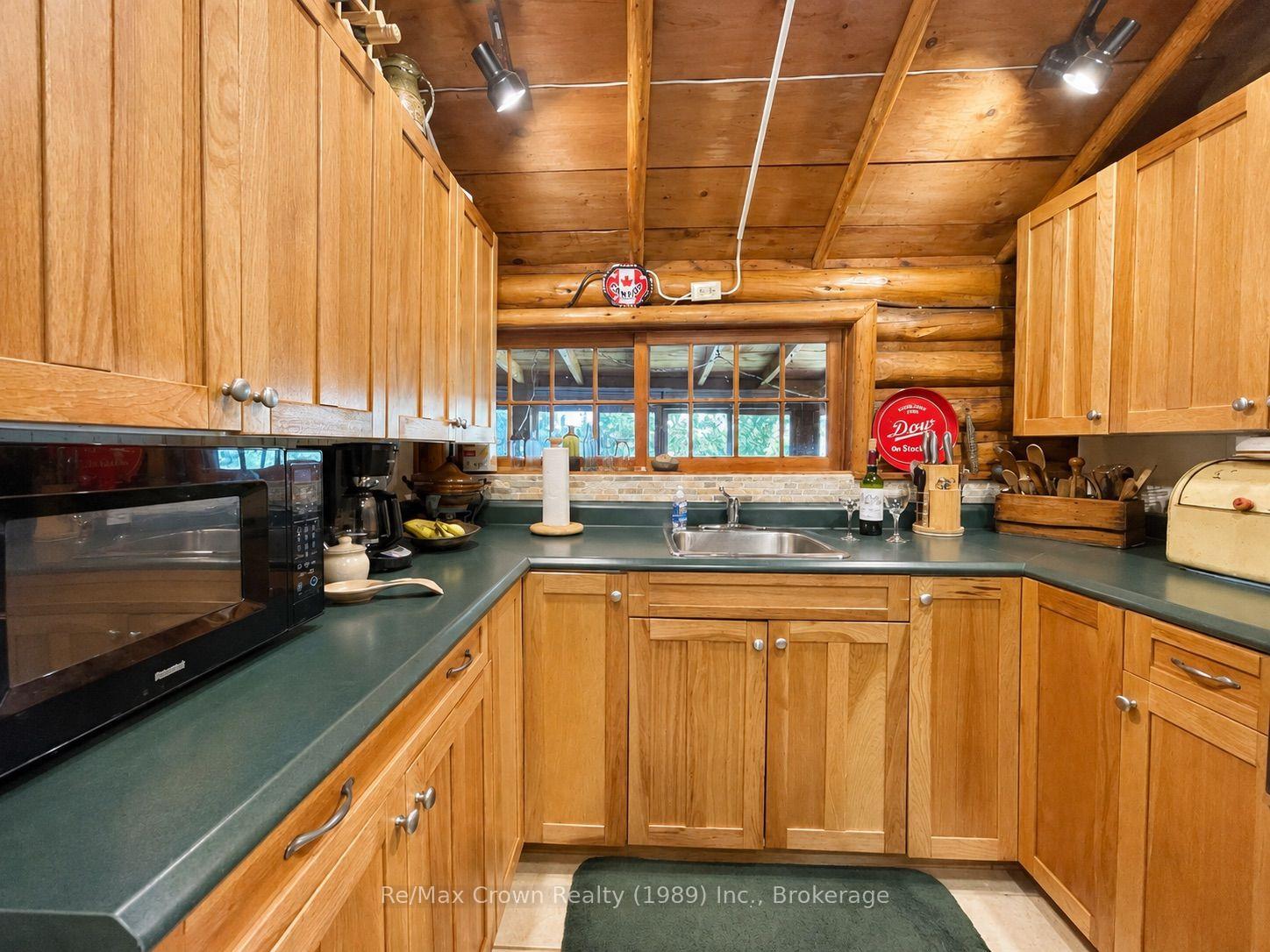 Photo 19 of 32 Arnold Drive, Unorganized Townships, Tilden Lake — HOMEH