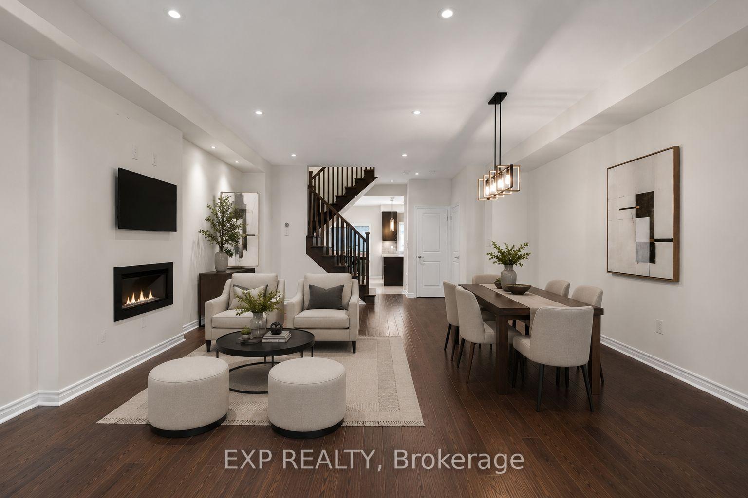 Photo 15 of 104 Gordon Circle, Newmarket, Gorham-College Manor — HOMEH
