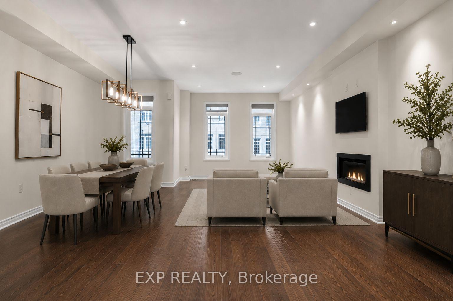 Photo 16 of 104 Gordon Circle, Newmarket, Gorham-College Manor — HOMEH