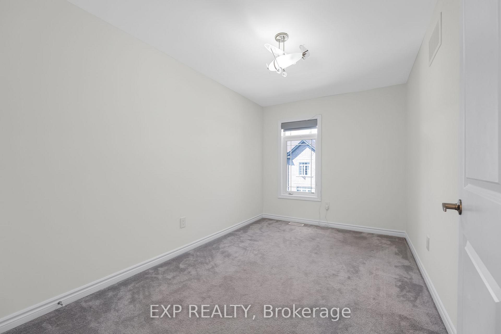 Photo 31 of 104 Gordon Circle, Newmarket, Gorham-College Manor — HOMEH