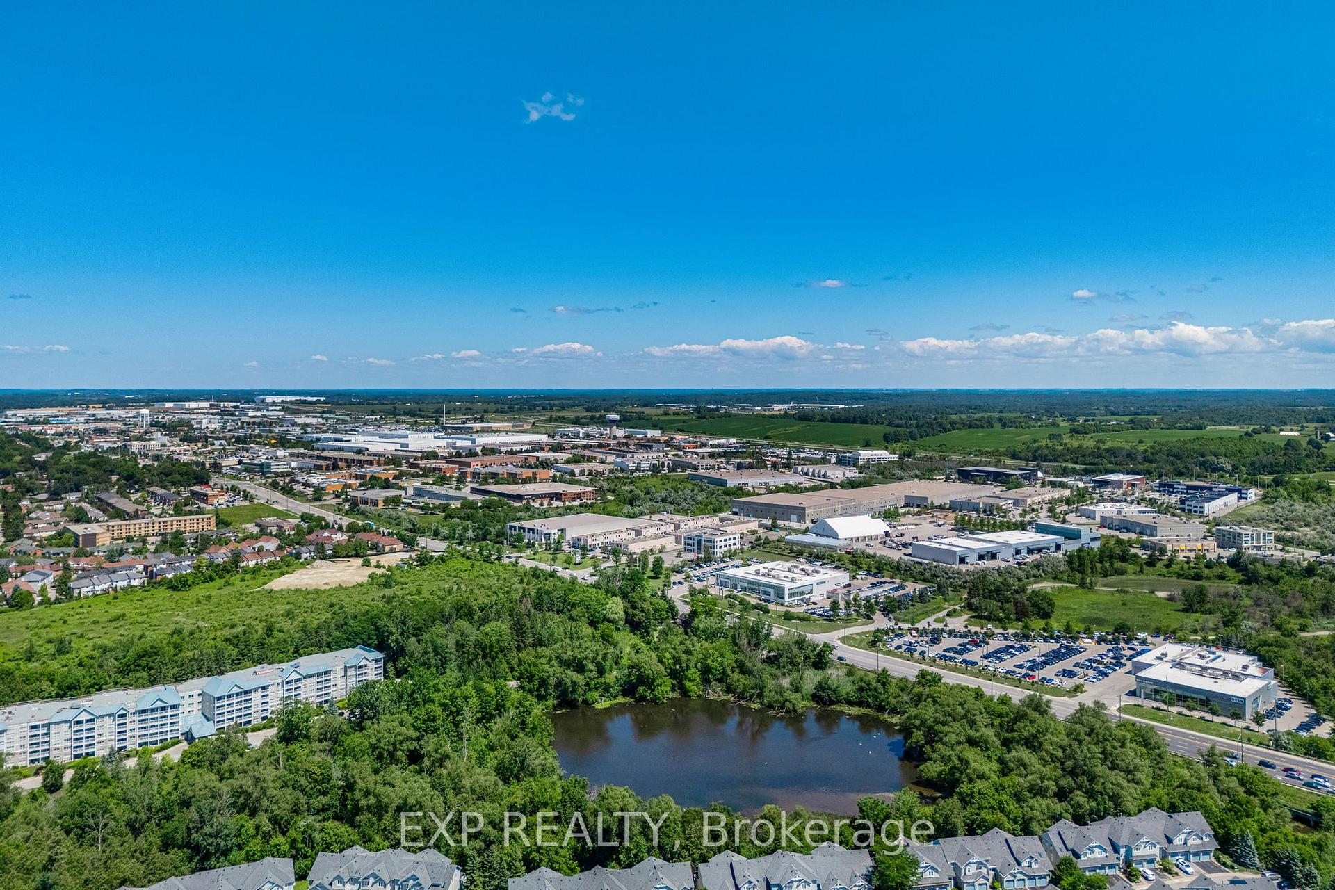 Photo 41 of 104 Gordon Circle, Newmarket, Gorham-College Manor — HOMEH