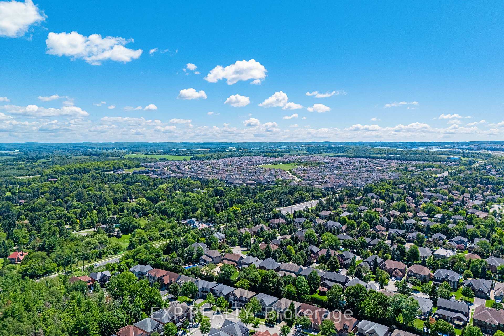 Photo 43 of 104 Gordon Circle, Newmarket, Gorham-College Manor — HOMEH