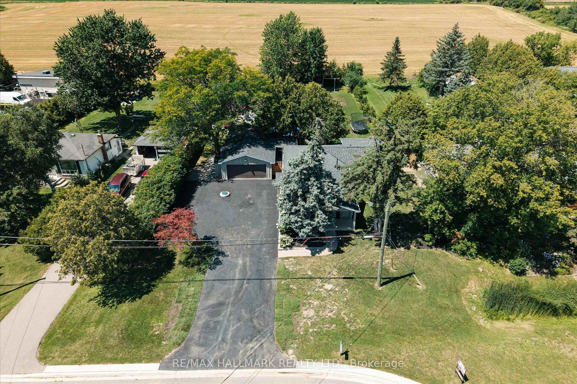 Photo 4 of 7743 5 Side Road, Halton Hills, Rural Esquesing — HOMEH