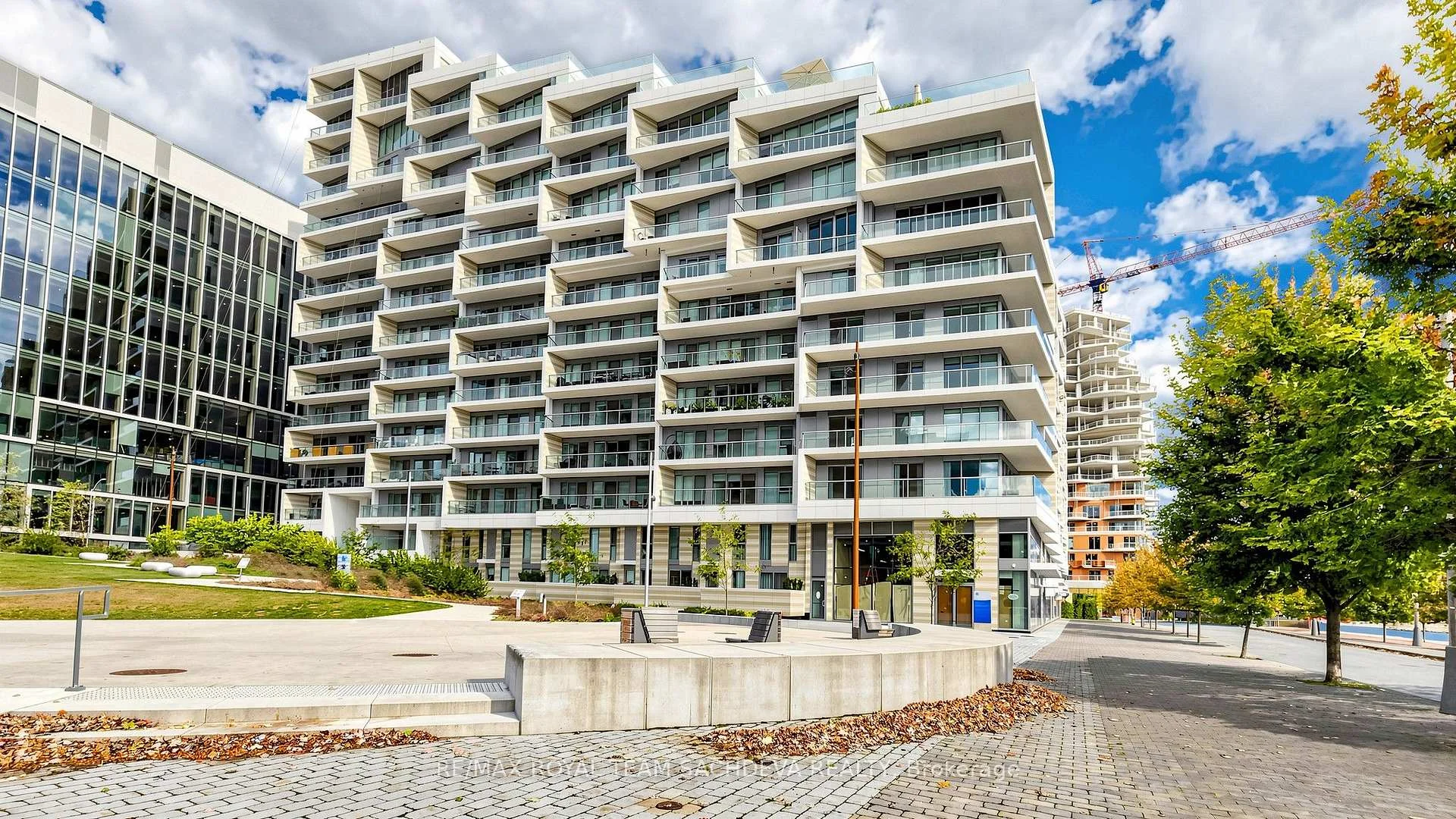 Photo 4 of Unit 101, 118 Merchants' Wharf, Toronto, Waterfront Communities — HOMEH