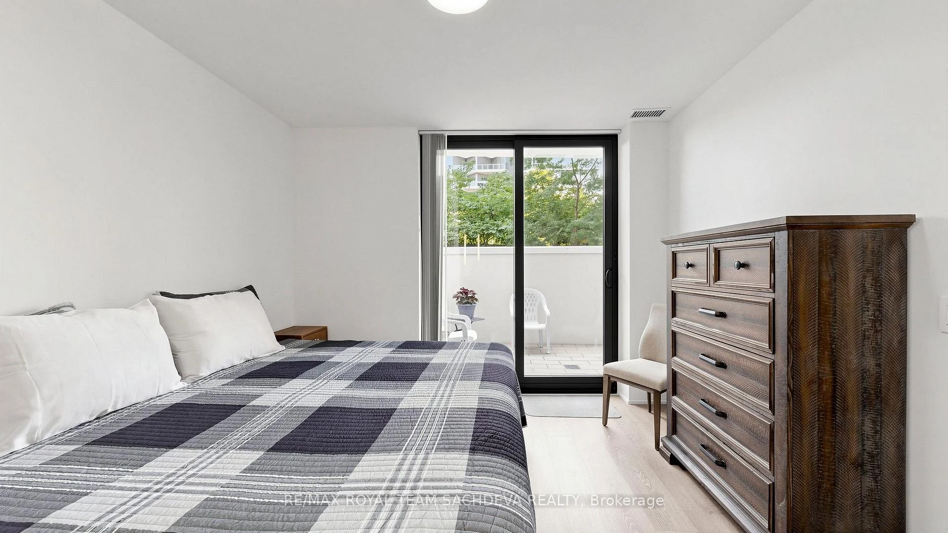 Photo 32 of Unit 101, 118 Merchants' Wharf, Toronto, Waterfront Communities — HOMEH