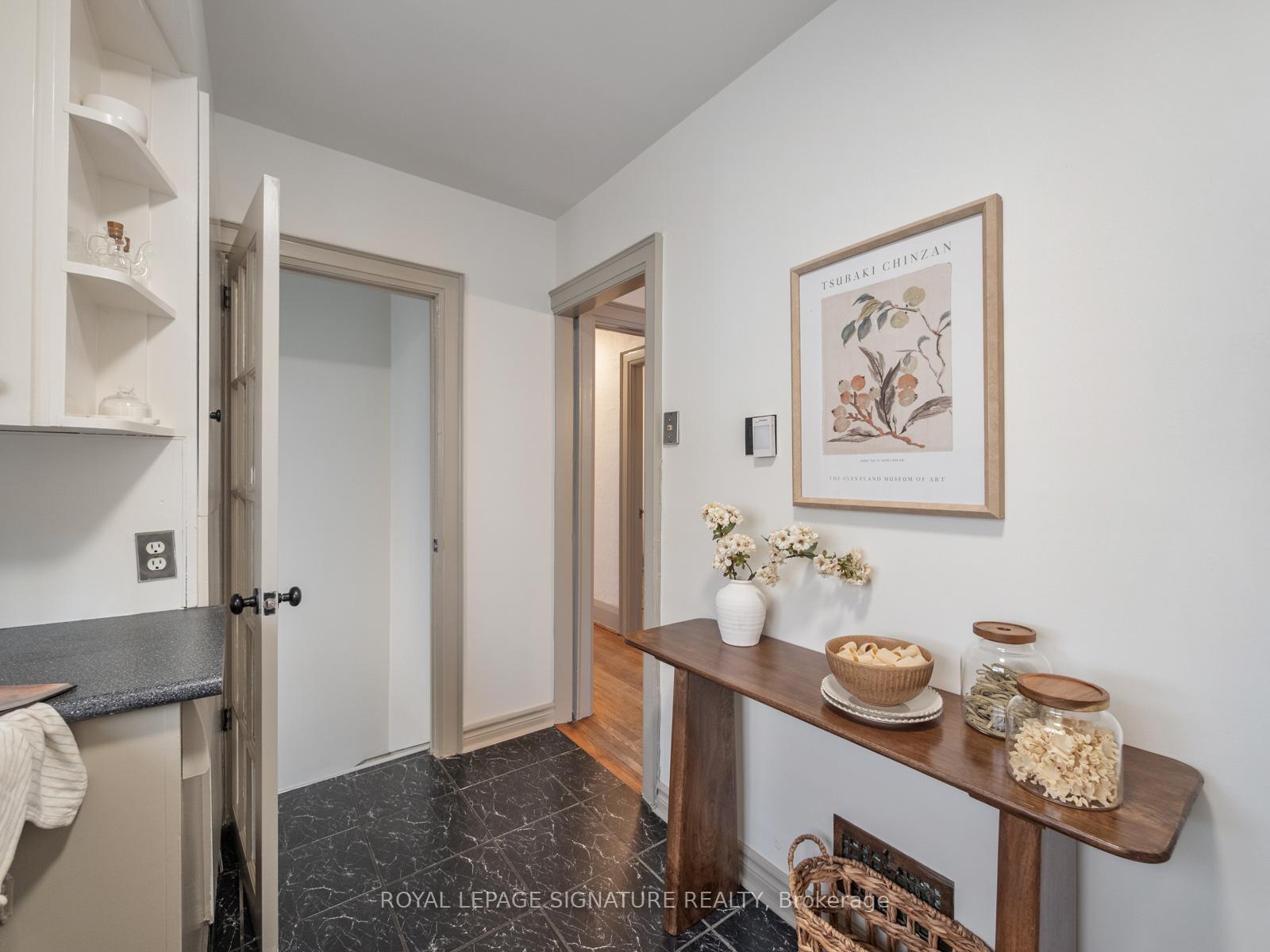 Photo 11 of 37 Chilton Road, Toronto, East York — HOMEH