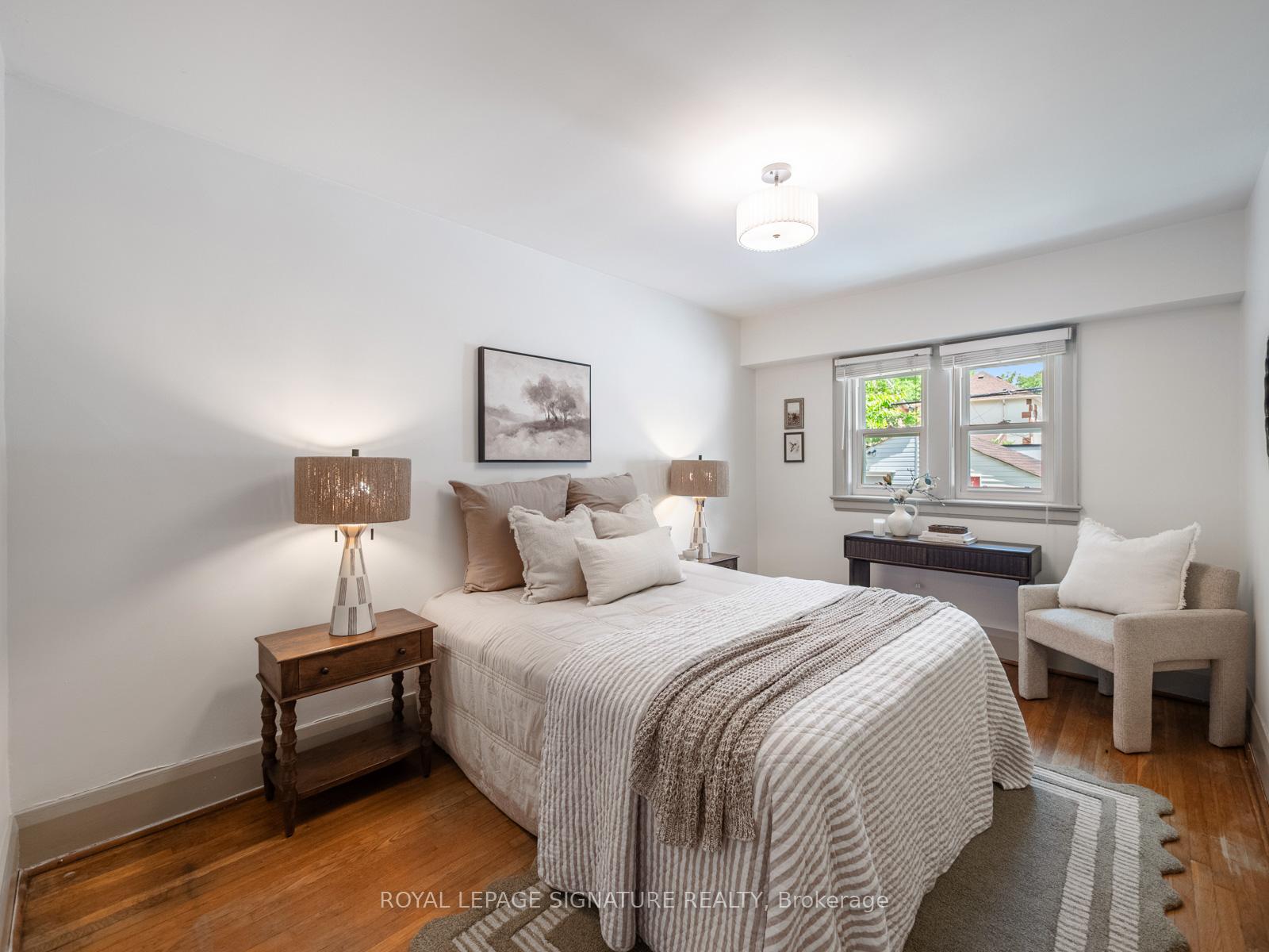 Photo 12 of 37 Chilton Road, Toronto, East York — HOMEH