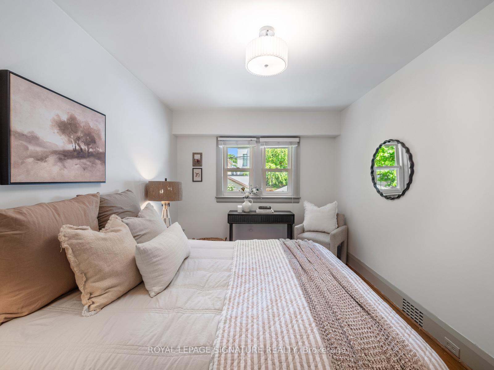 Photo 13 of 37 Chilton Road, Toronto, East York — HOMEH