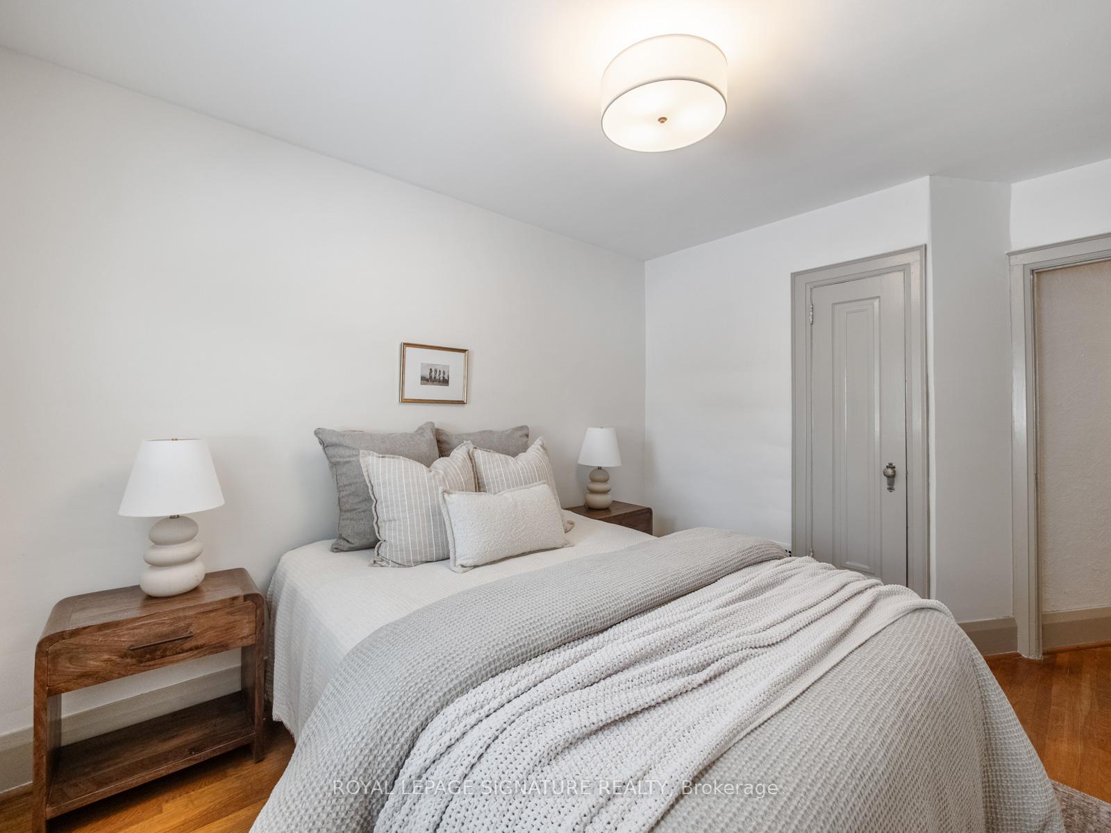 Photo 16 of 37 Chilton Road, Toronto, East York — HOMEH