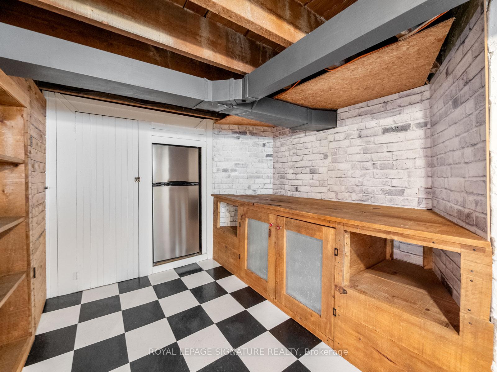 Photo 27 of 37 Chilton Road, Toronto, East York — HOMEH