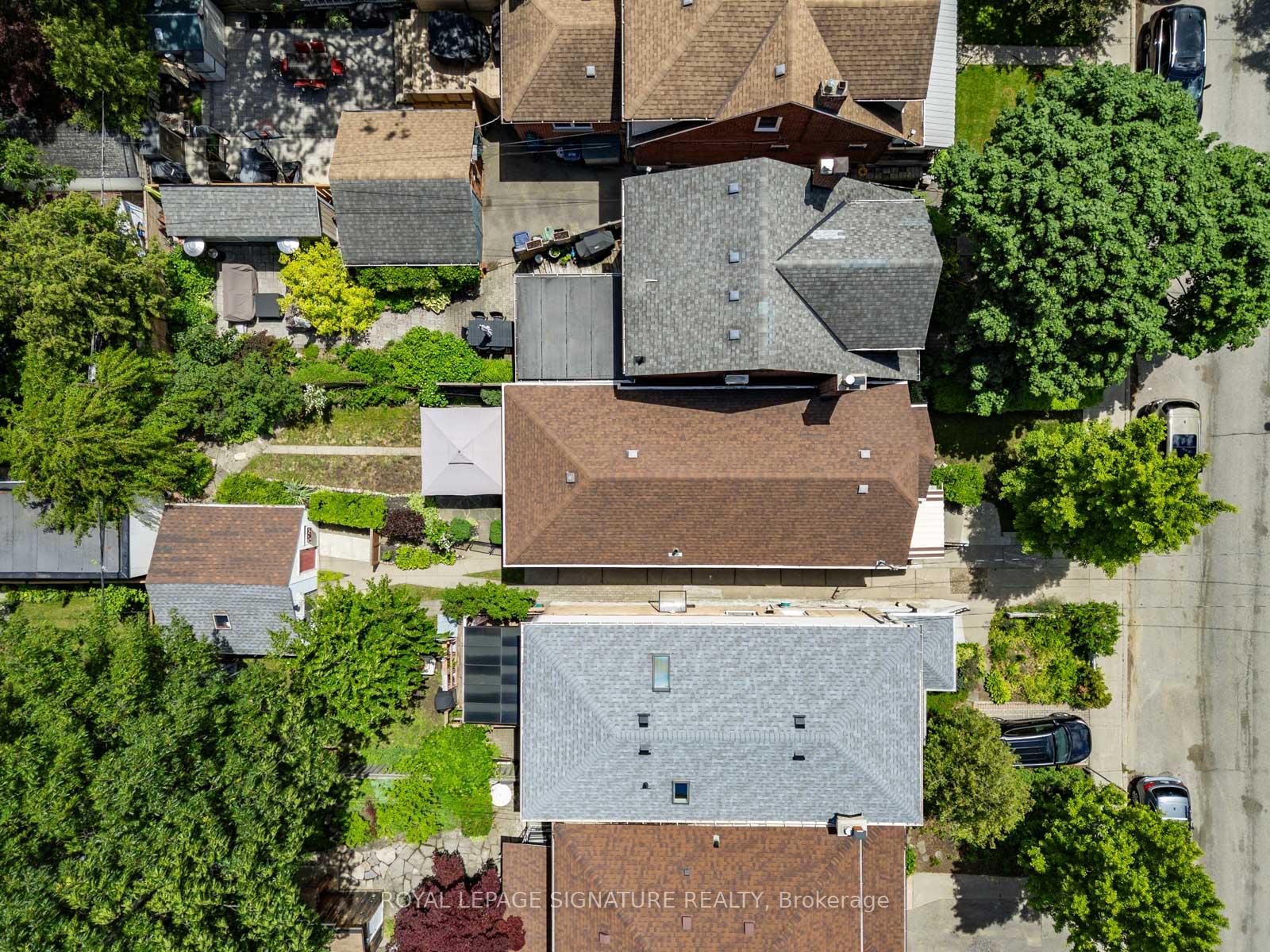 Photo 39 of 37 Chilton Road, Toronto, East York — HOMEH
