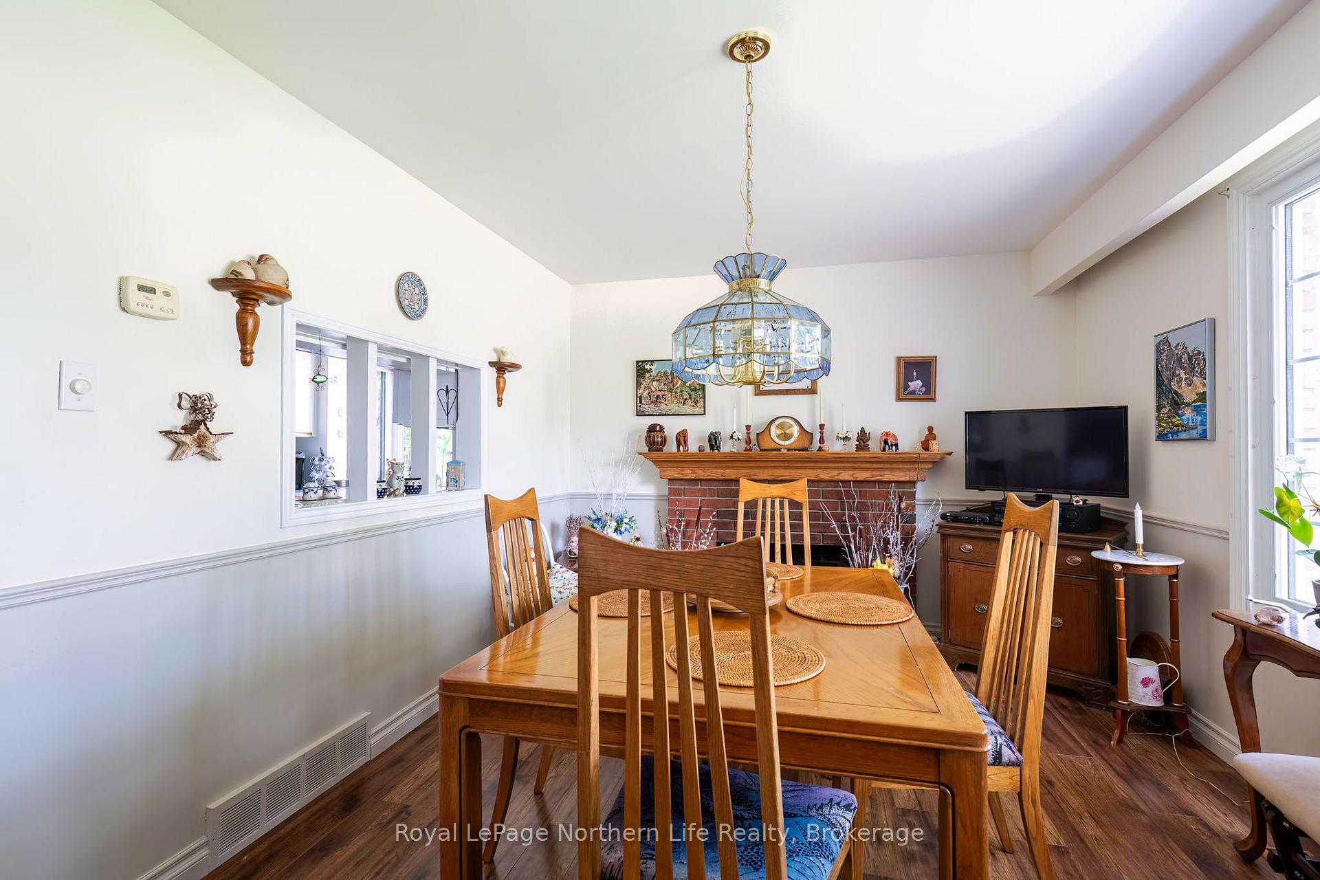 Photo 21 of 29 Marshall Park Drive, North Bay, Ferris — HOMEH