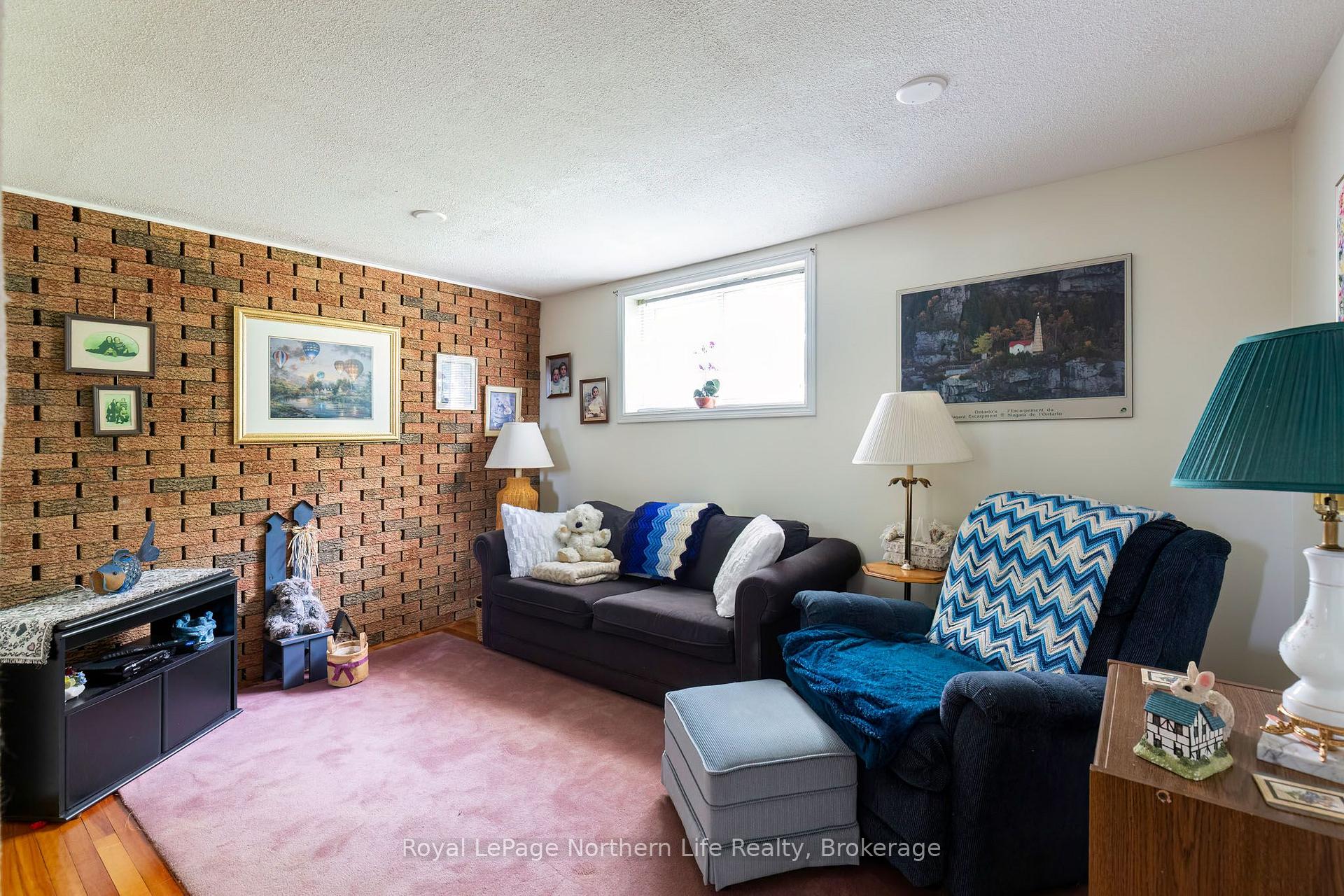 Photo 38 of 29 Marshall Park Drive, North Bay, Ferris — HOMEH