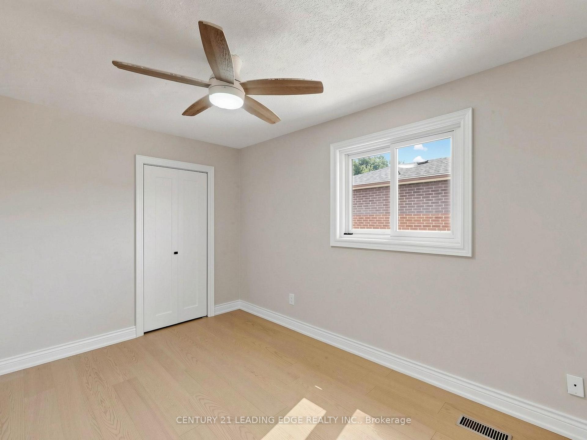 Photo 23 of 23 Spragg Circle, Markham, Markham Village — HOMEH