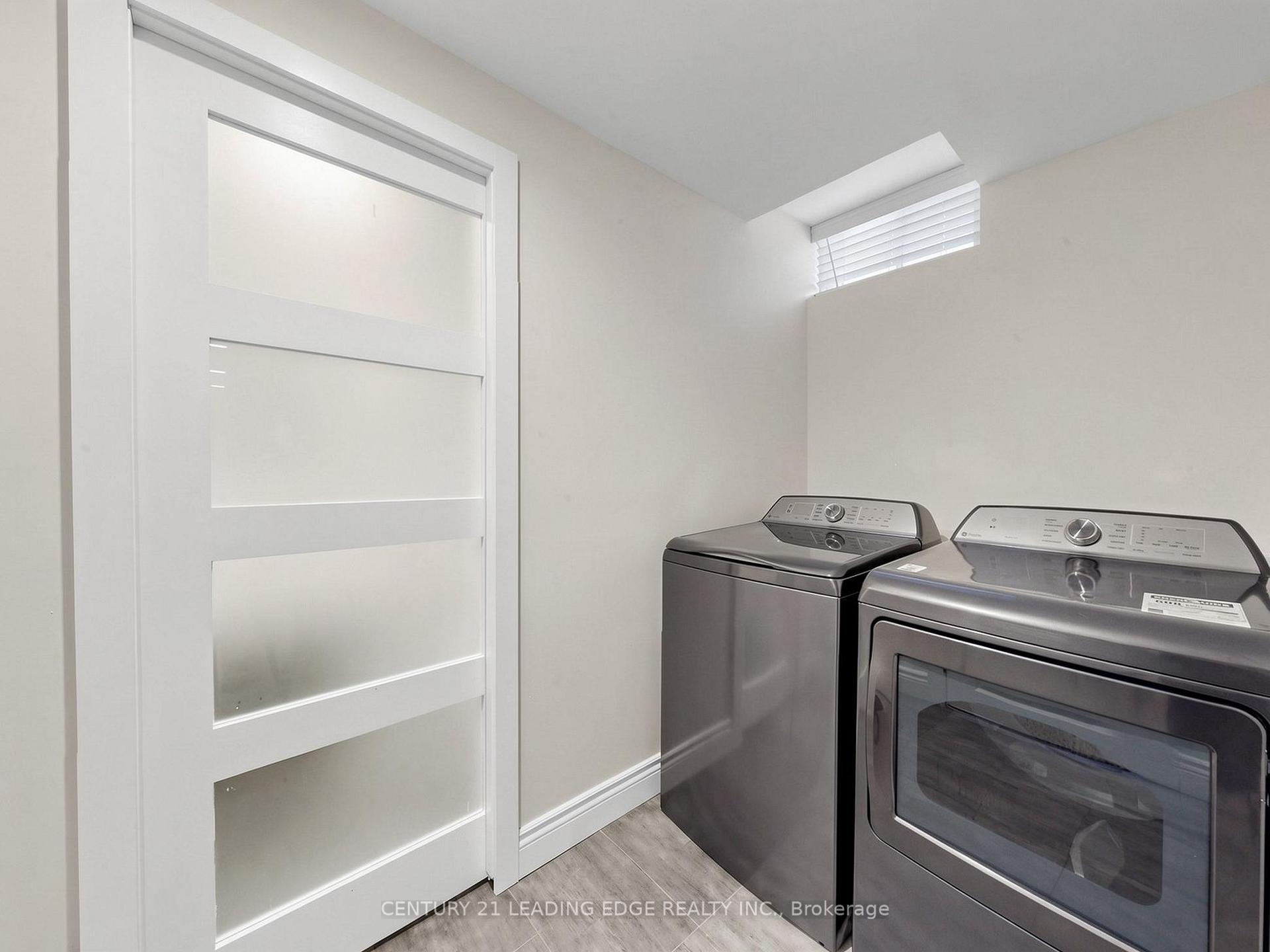 Photo 32 of 23 Spragg Circle, Markham, Markham Village — HOMEH