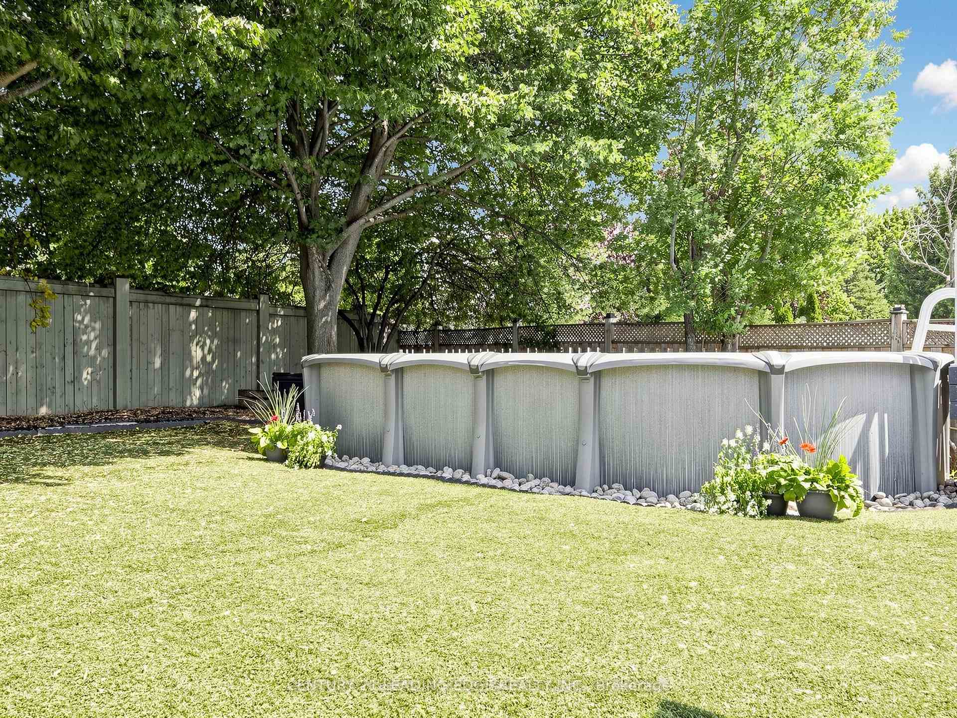 Photo 38 of 23 Spragg Circle, Markham, Markham Village — HOMEH