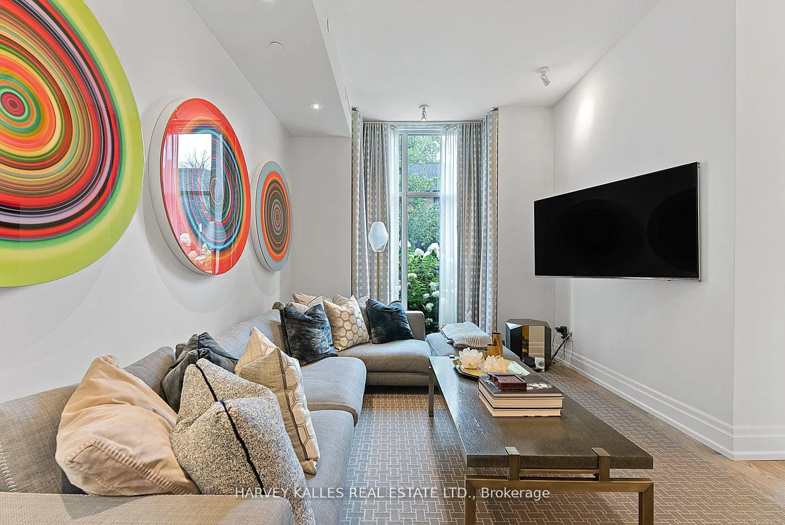 Photo 4 of Unit TH1, 127 Pears Avenue, Toronto, The Annex — HOMEH