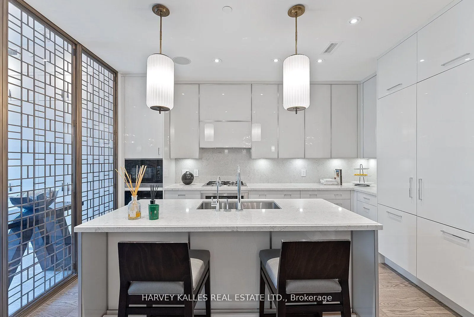 Photo 9 of Unit TH1, 127 Pears Avenue, Toronto, The Annex — HOMEH