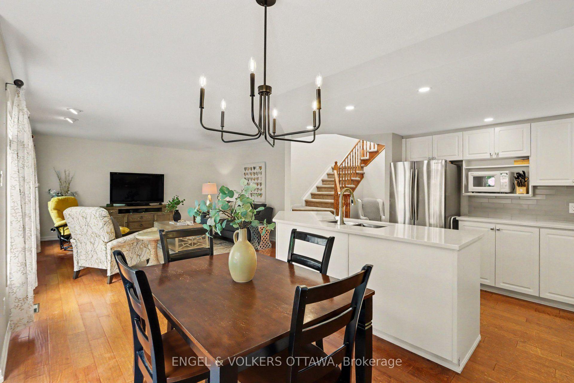 Photo 9 of 55 Hathaway Drive, Ottawa, Barrhaven East — HOMEH