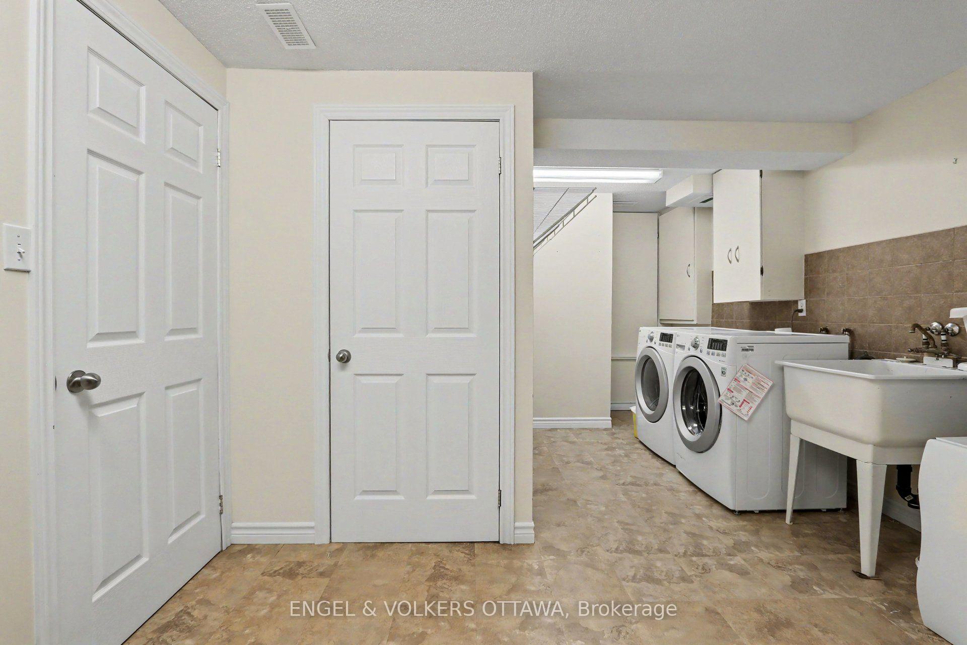 Photo 20 of 55 Hathaway Drive, Ottawa, Barrhaven East — HOMEH