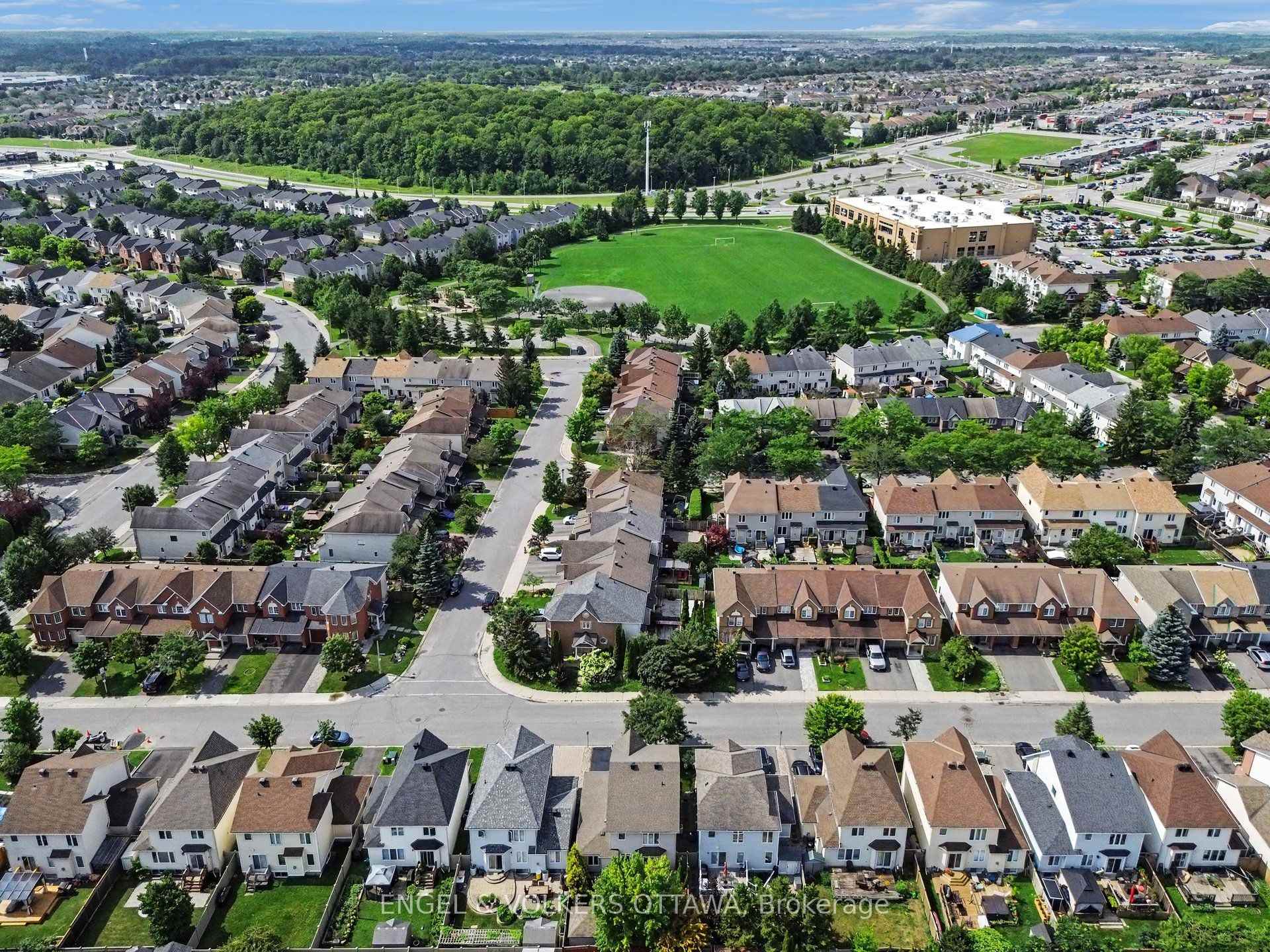 Photo 23 of 55 Hathaway Drive, Ottawa, Barrhaven East — HOMEH