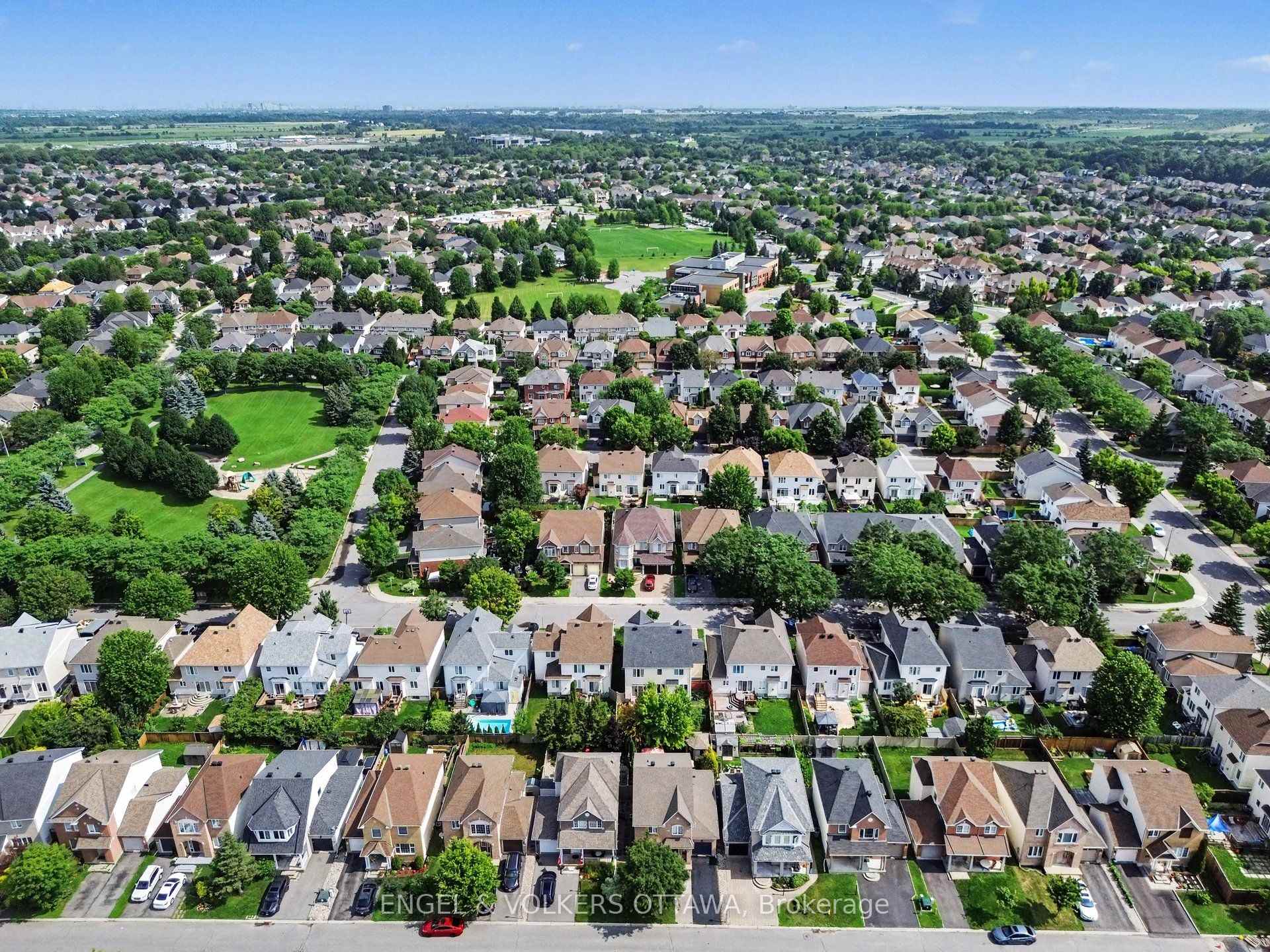 Photo 24 of 55 Hathaway Drive, Ottawa, Barrhaven East — HOMEH
