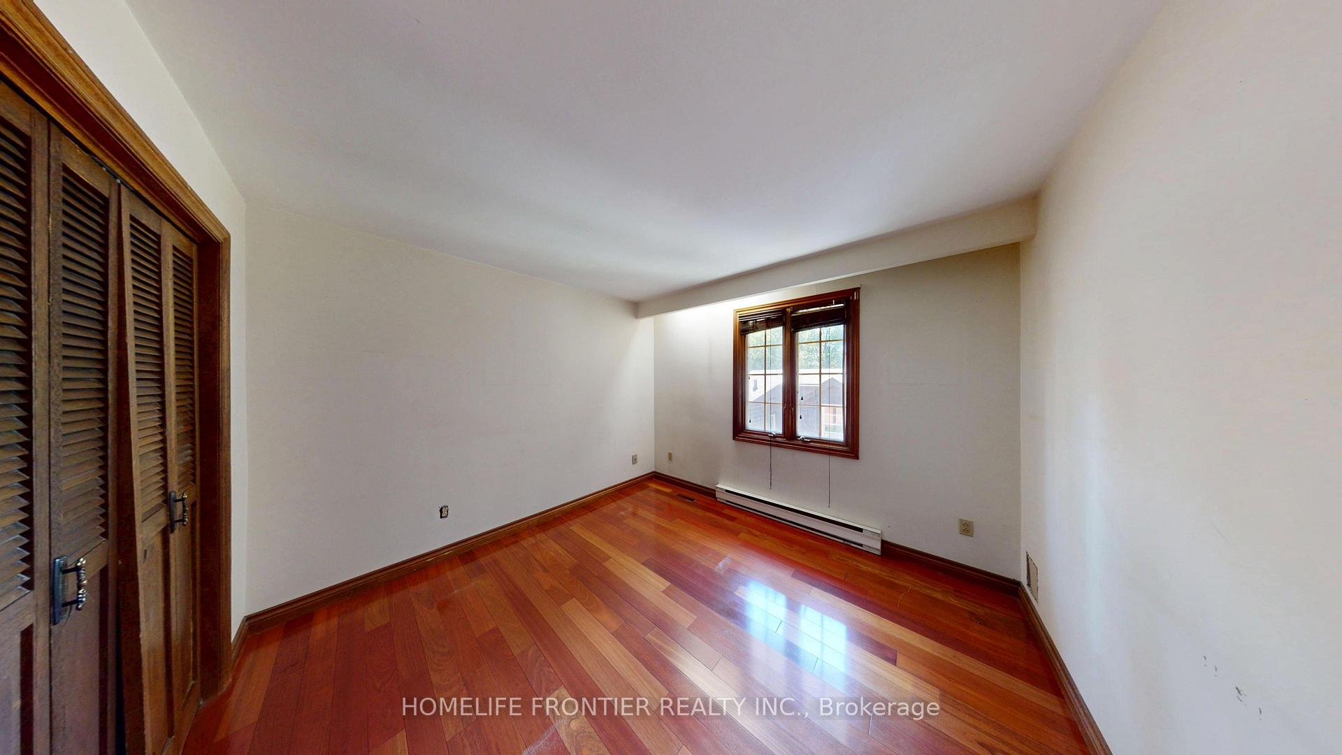 Photo 41 of 36 Riverdale Drive, Etobicoke, Thistletown-Beaumonde Heights — HOMEH
