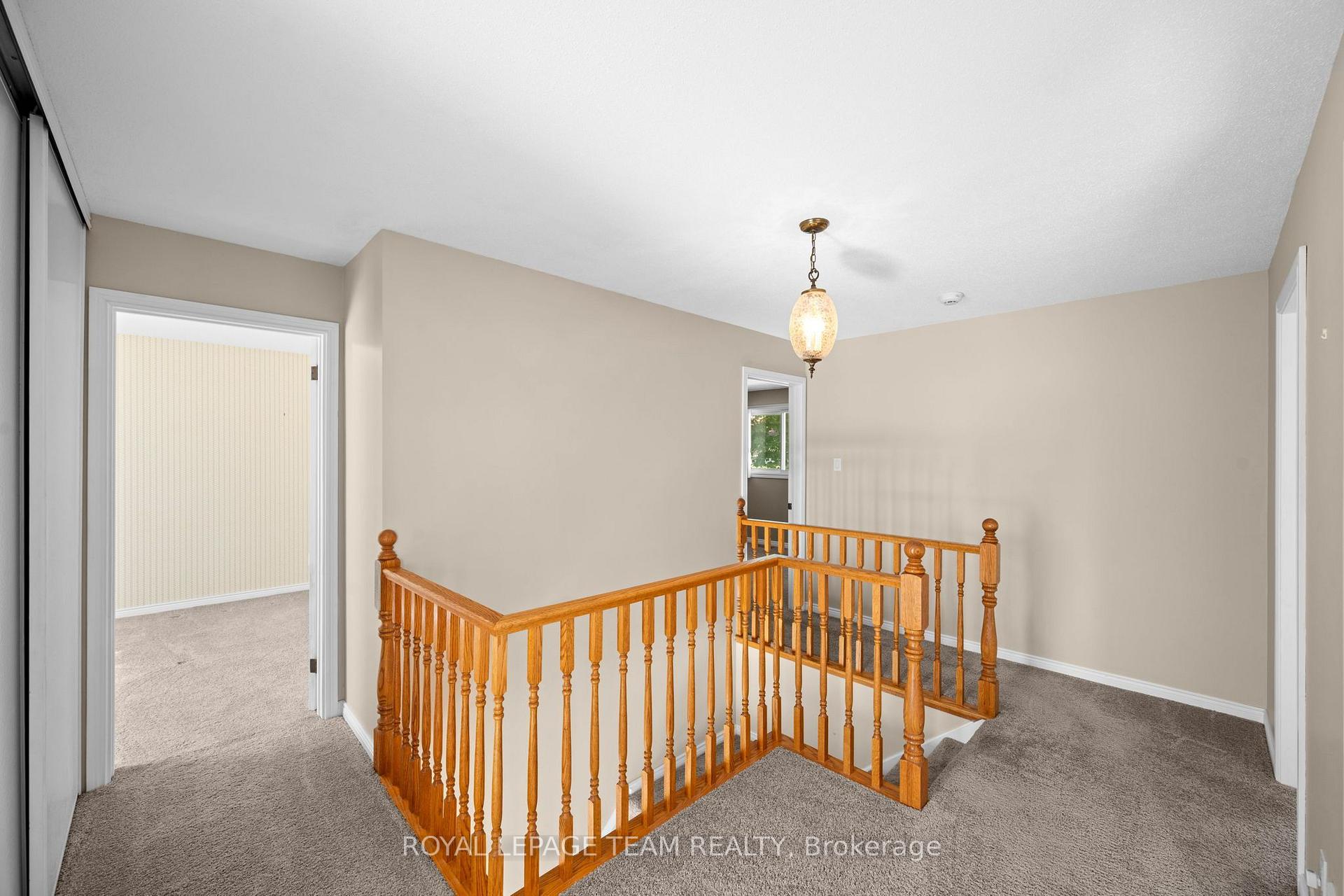 Photo 24 of 22 Markham Avenue, Ottawa, Craig Henry/Woodvale — HOMEH