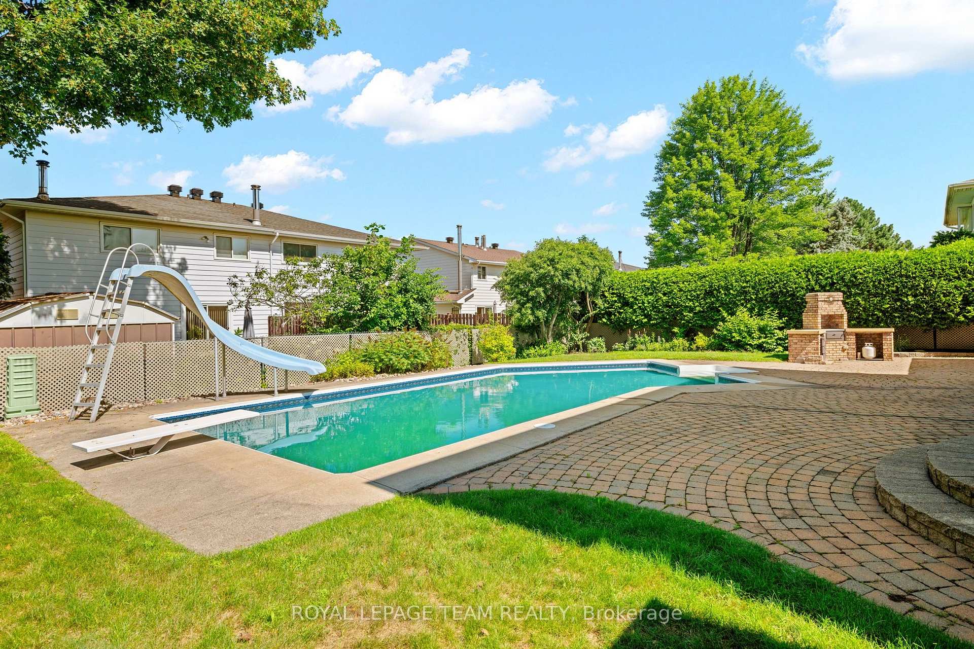 Photo 40 of 22 Markham Avenue, Ottawa, Craig Henry/Woodvale — HOMEH