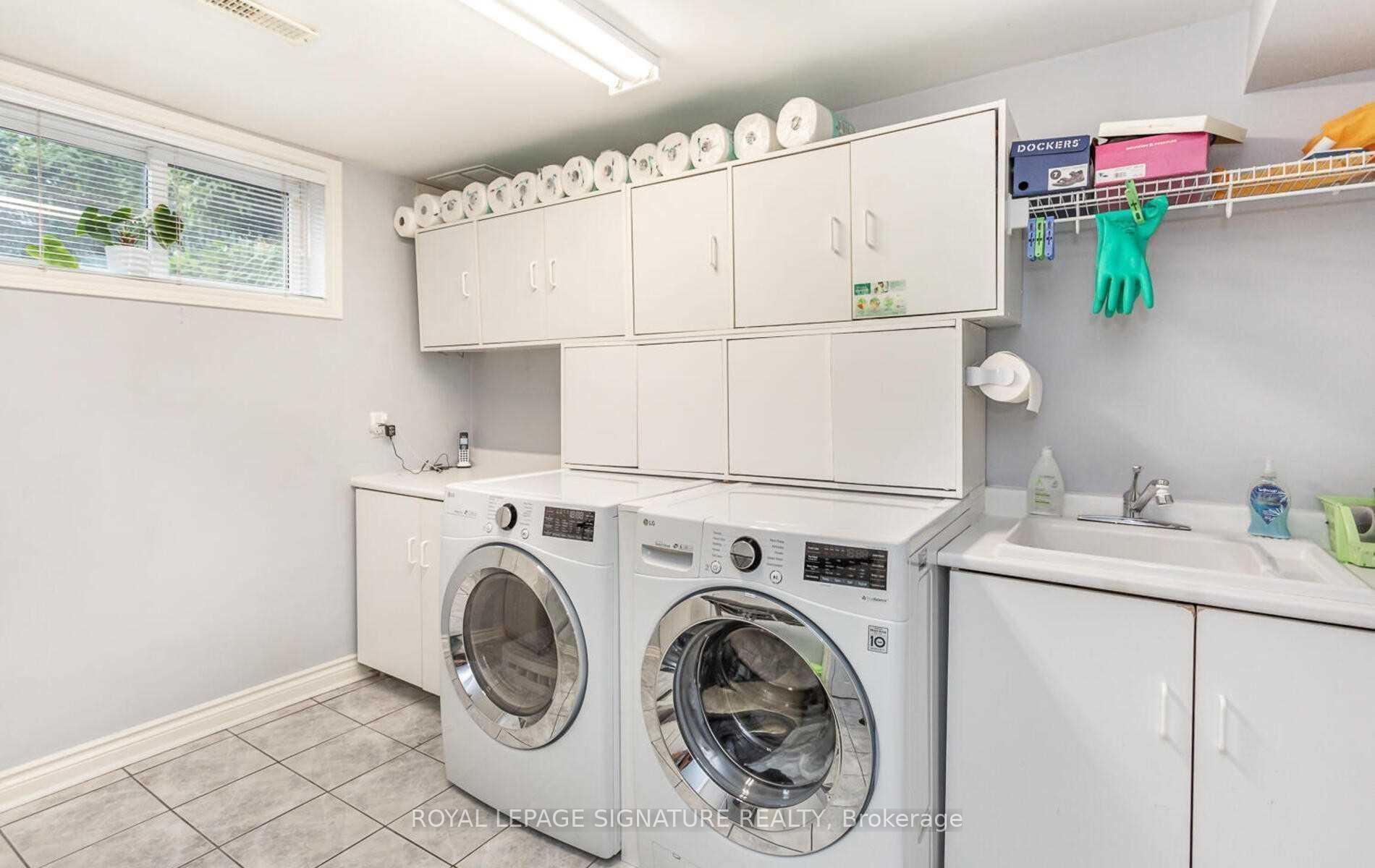 Photo 16 of 2 Hillcrest Drive, Toronto, Wychwood — HOMEH