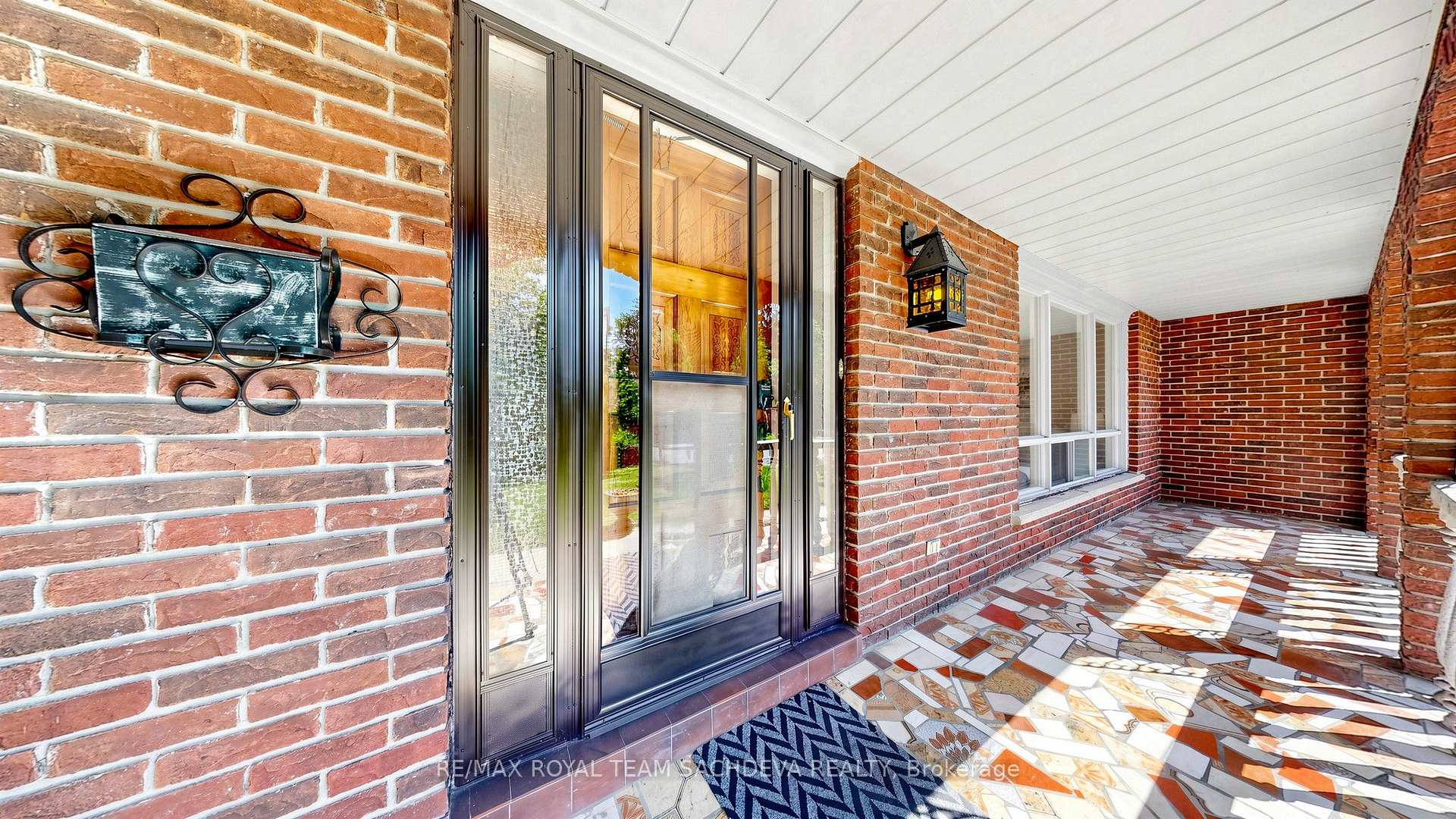 Photo 5 of 68 Fergalea Avenue, Scarborough, West Hill — HOMEH
