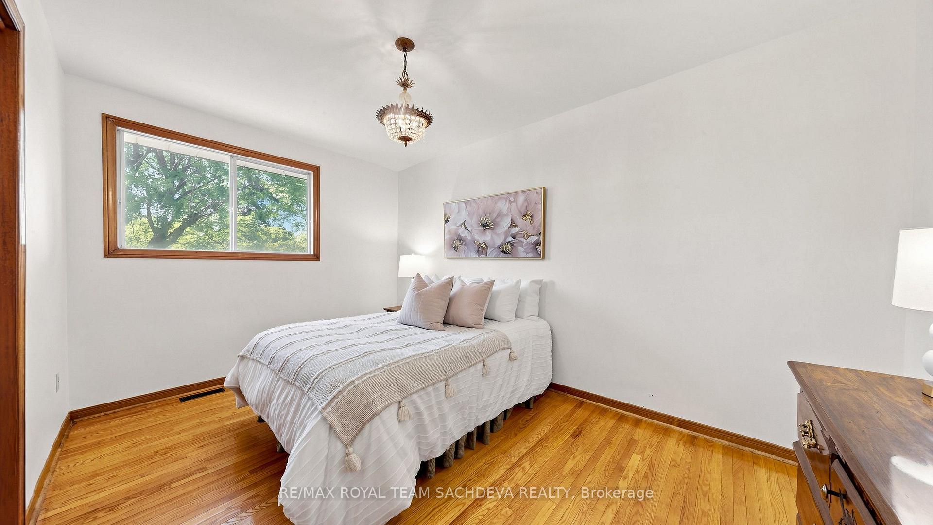 Photo 24 of 68 Fergalea Avenue, Scarborough, West Hill — HOMEH