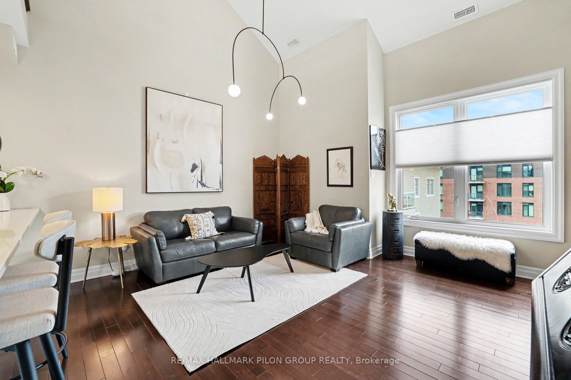 Photo 5 of 44 Meach Private, Ottawa, Stittsville (South) — HOMEH