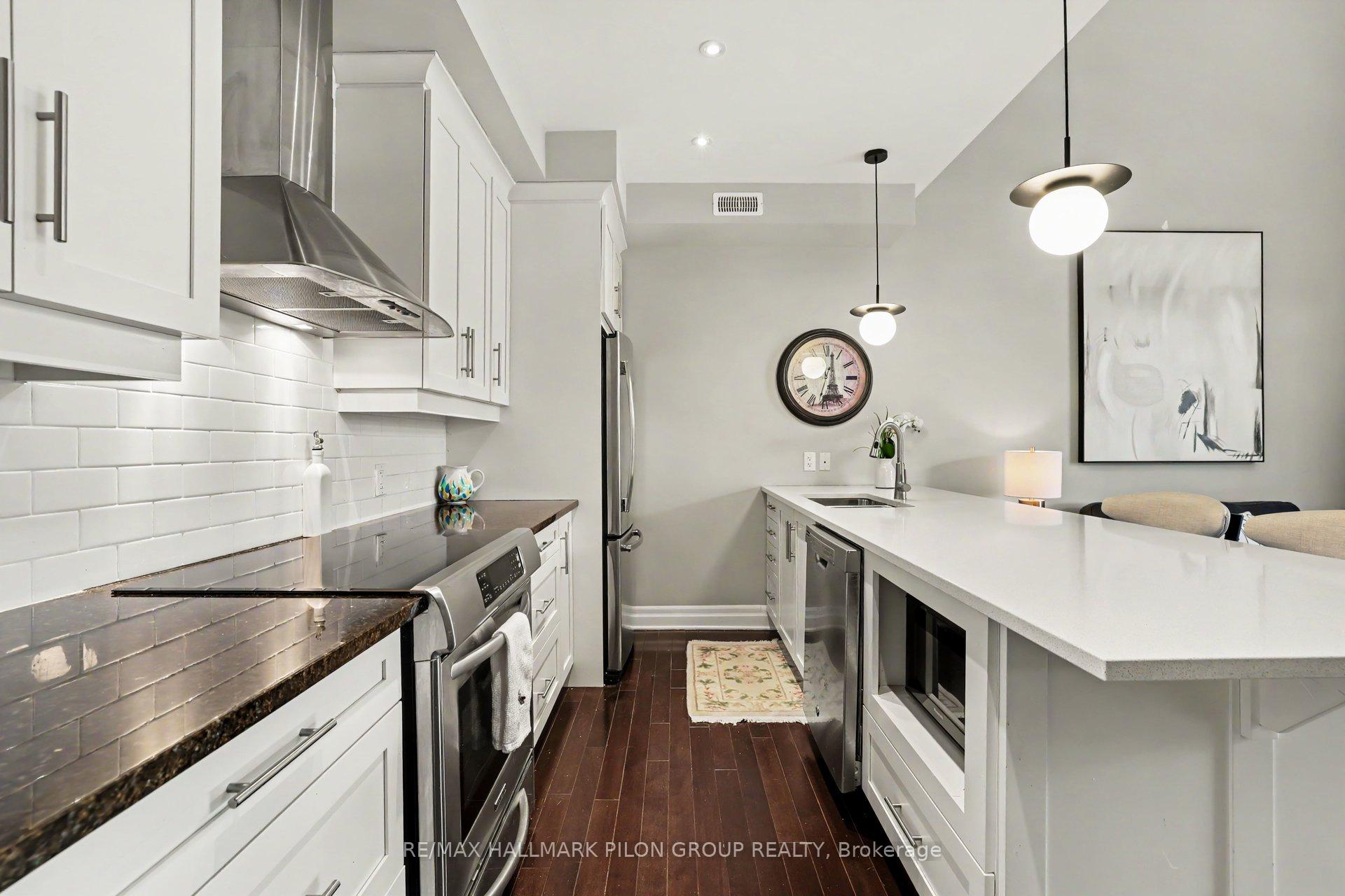 Photo 9 of 44 Meach Private, Ottawa, Stittsville (South) — HOMEH