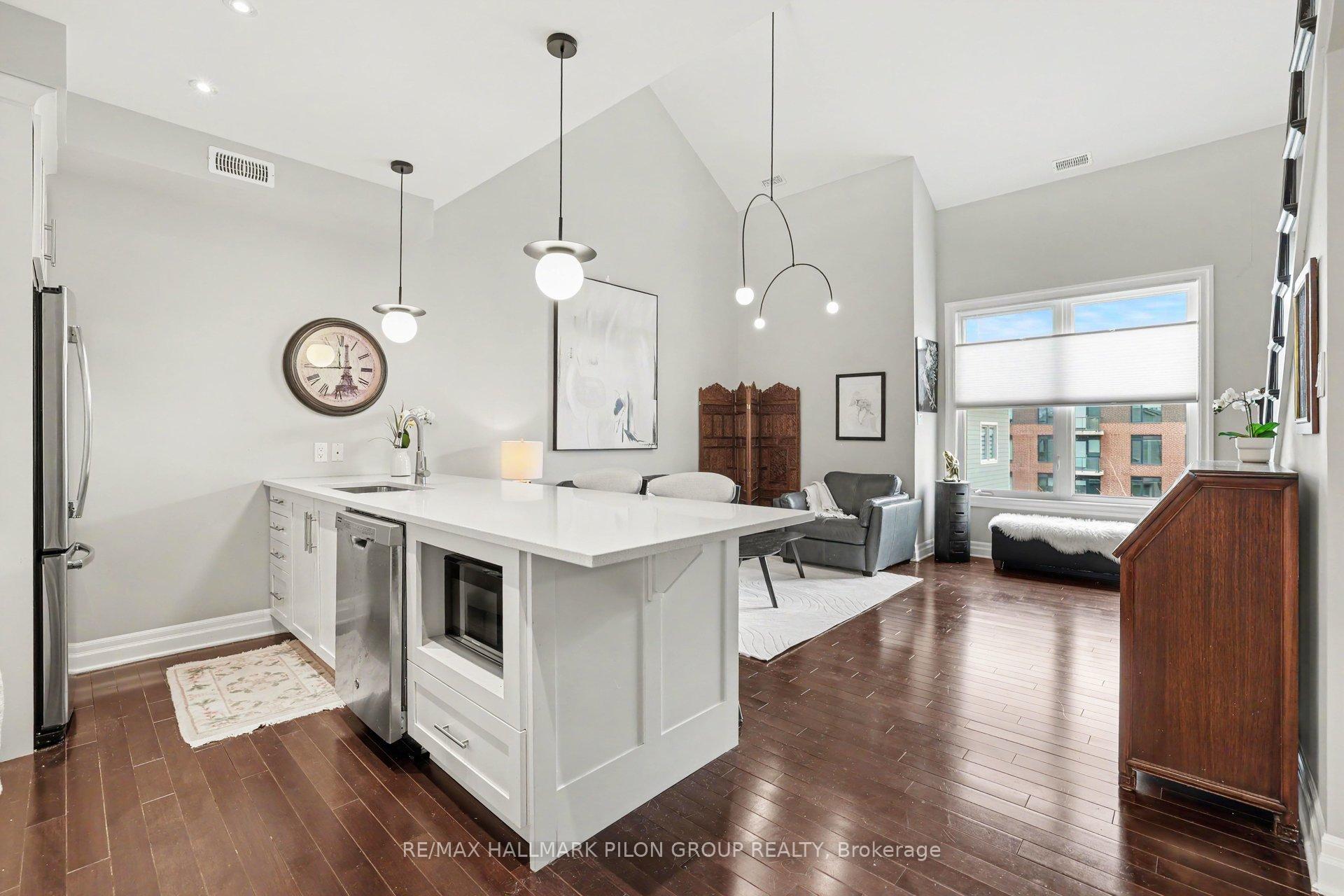 Photo 11 of 44 Meach Private, Ottawa, Stittsville (South) — HOMEH