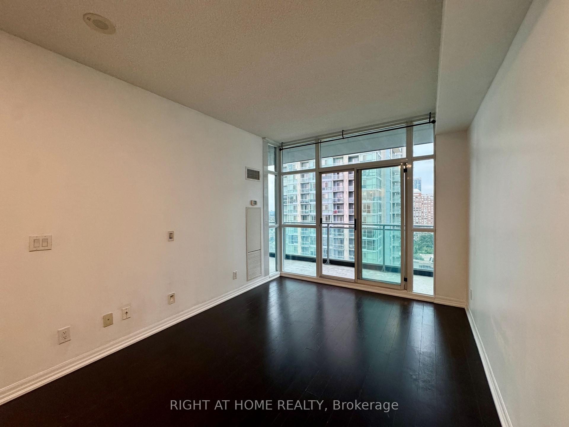 Photo 15 of Unit 1710, 223 Webb Drive, Mississauga, City Centre — HOMEH