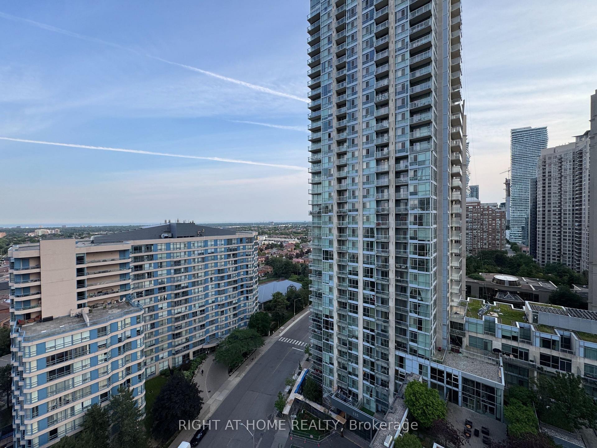 Photo 23 of Unit 1710, 223 Webb Drive, Mississauga, City Centre — HOMEH
