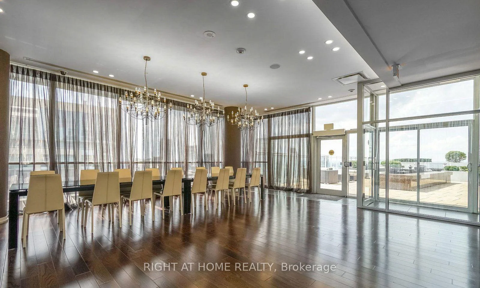 Photo 30 of Unit 1710, 223 Webb Drive, Mississauga, City Centre — HOMEH