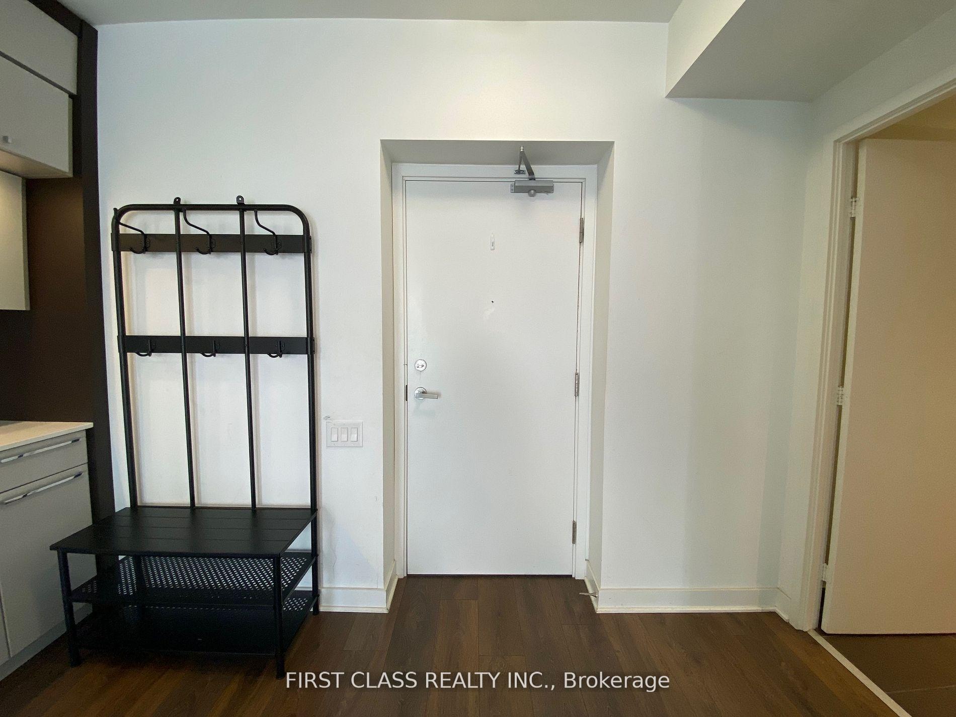 Photo 3 of Unit 1208, 15 Grenville Street, Toronto, Bay Street Corridor — HOMEH