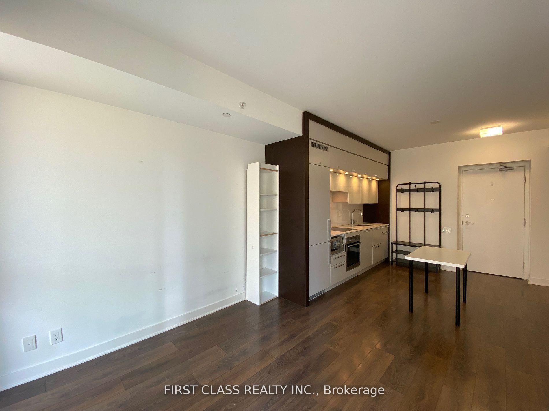 Photo 6 of Unit 1208, 15 Grenville Street, Toronto, Bay Street Corridor — HOMEH