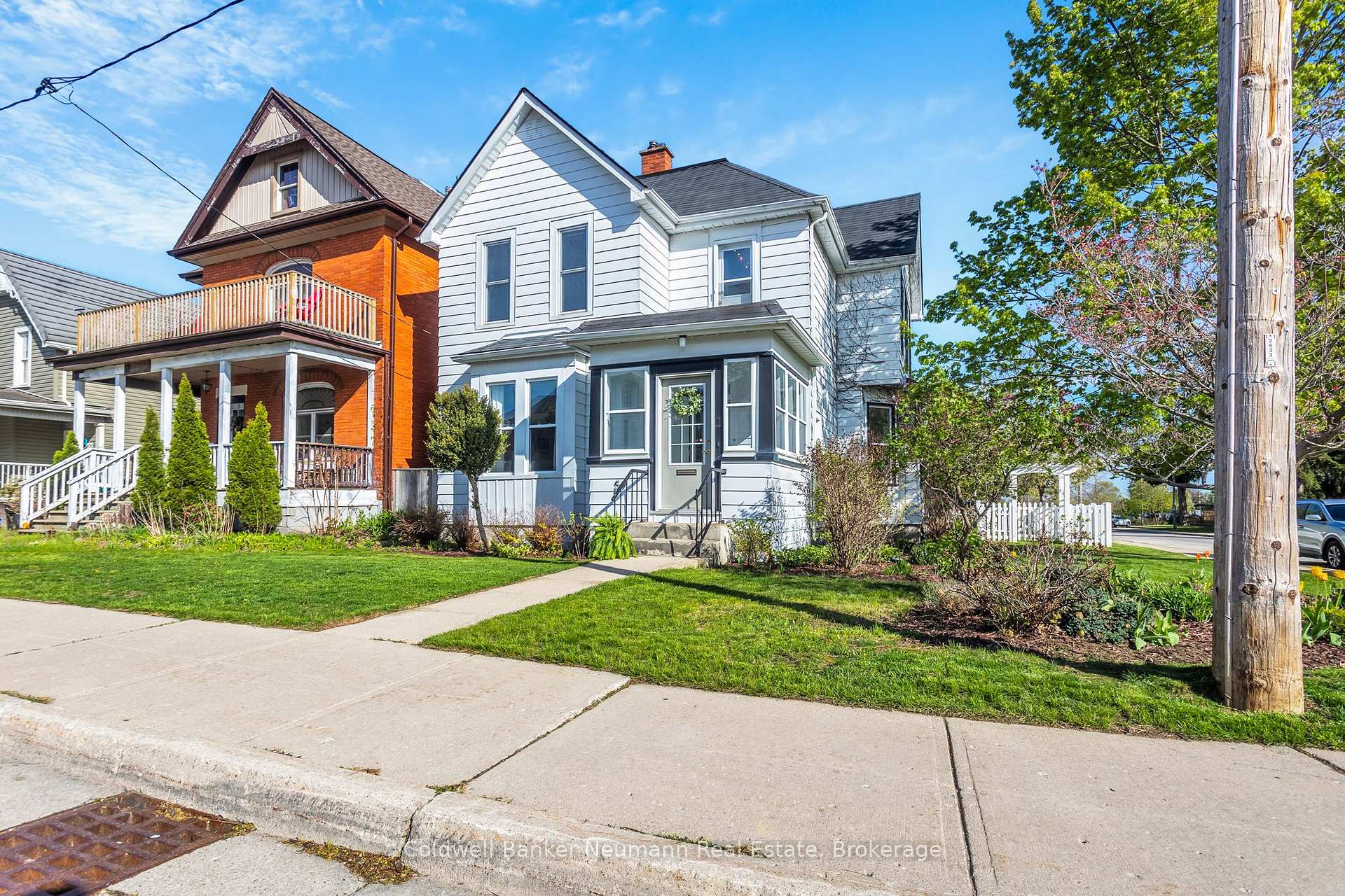 Front of 59 Washington Grand Avenue