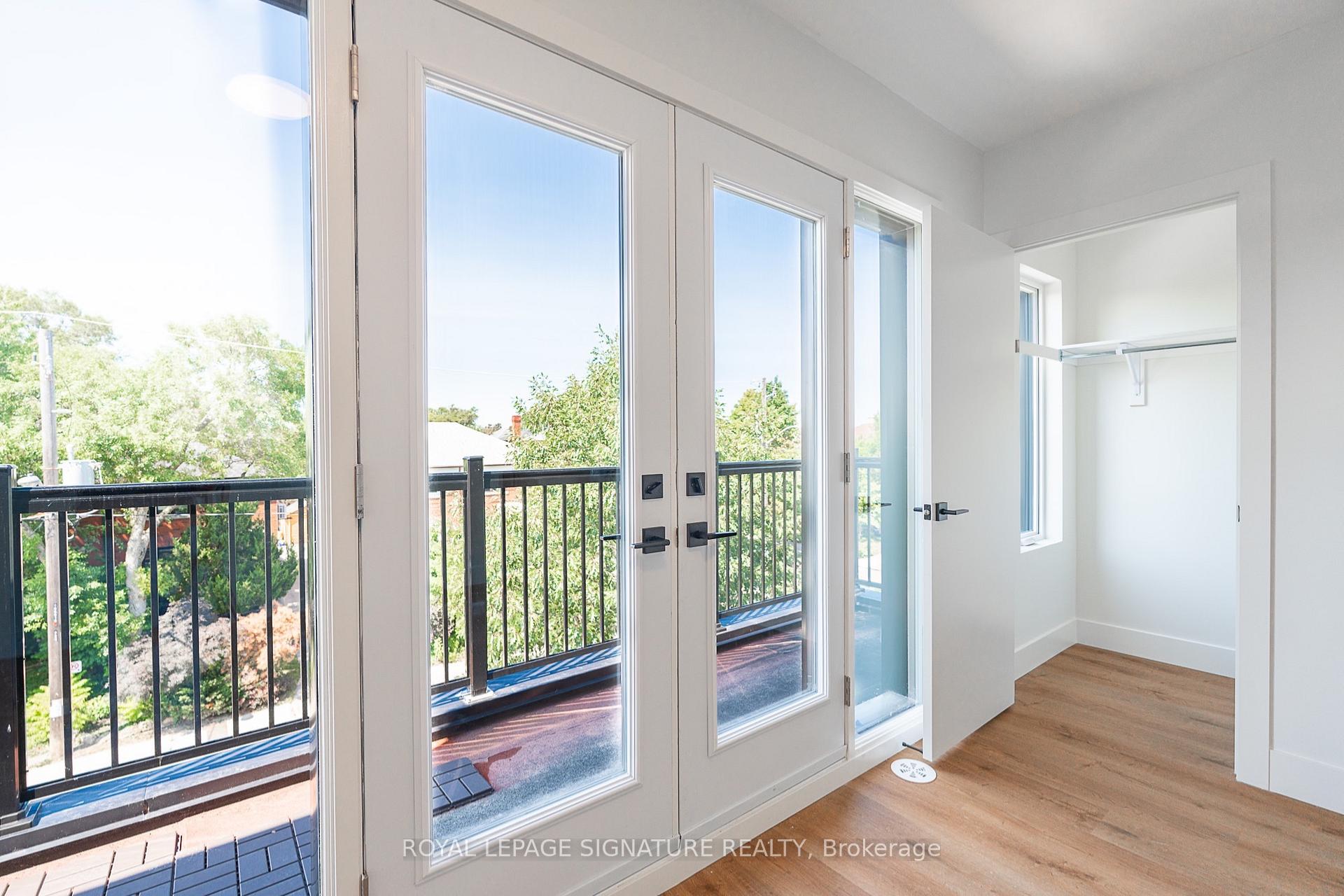 Photo 13 of Unit #5, 7 Earnscliffe Road, Toronto, Oakwood Village — HOMEH
