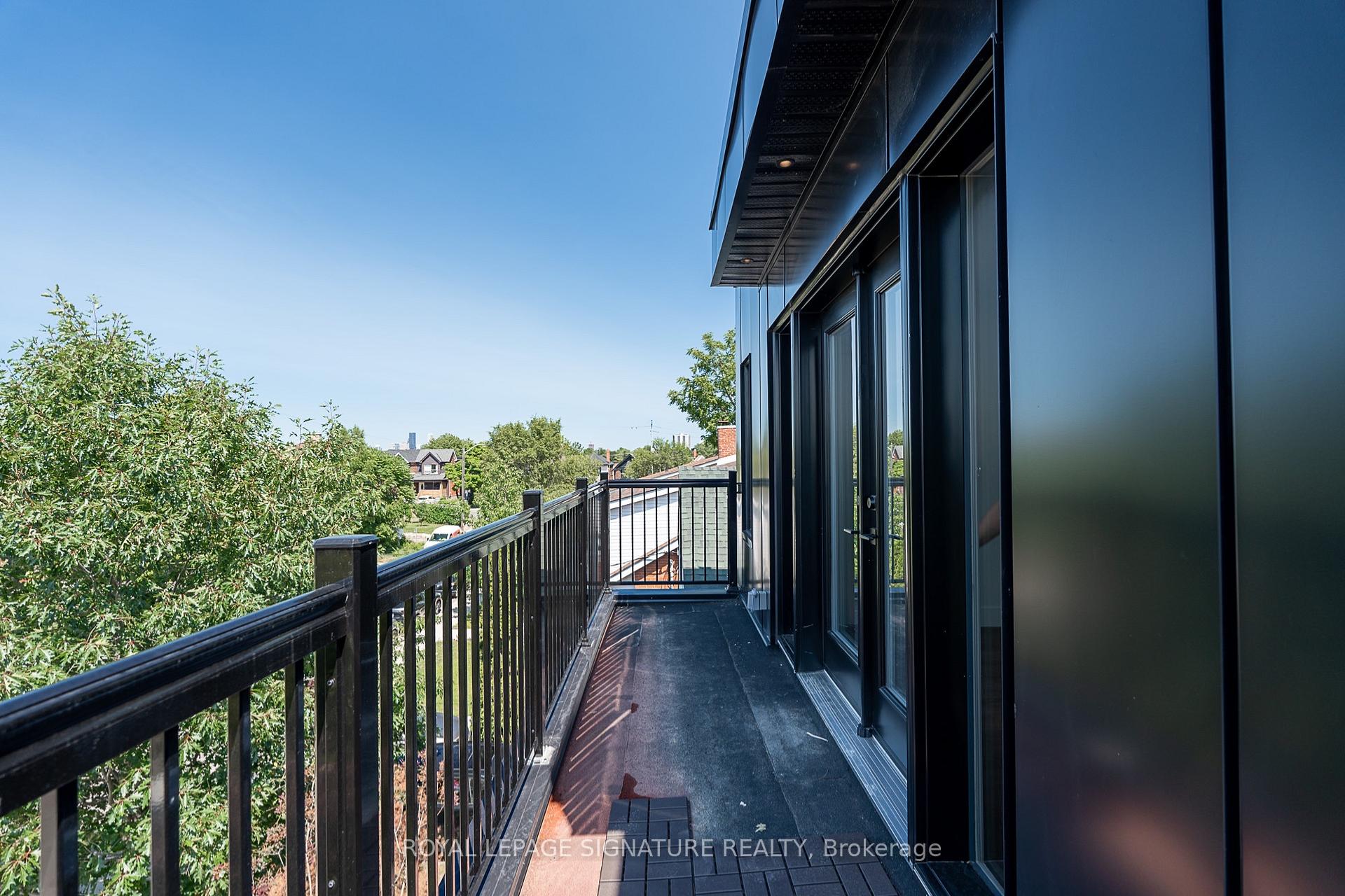 Photo 16 of Unit #5, 7 Earnscliffe Road, Toronto, Oakwood Village — HOMEH