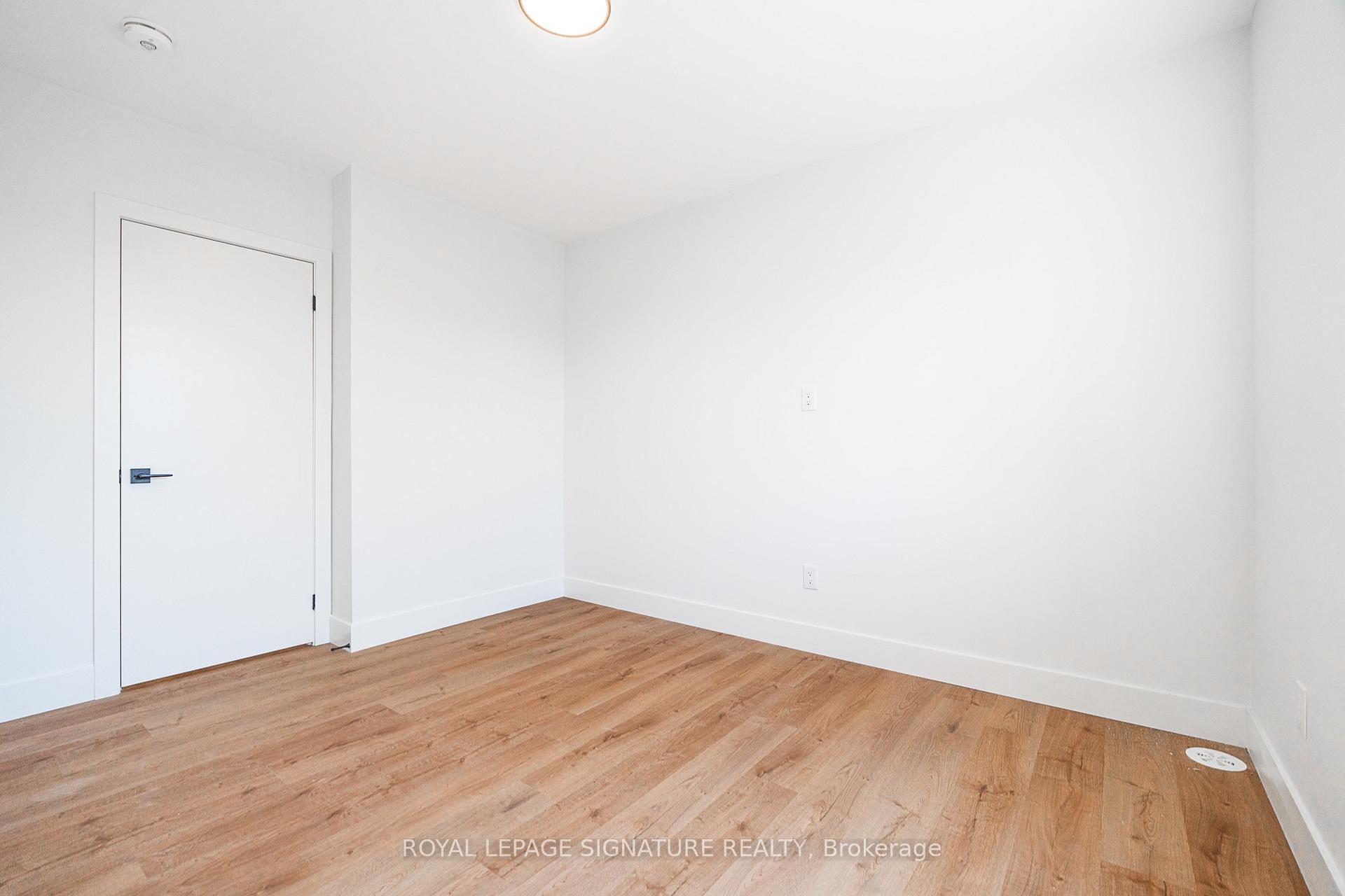 Photo 19 of Unit #5, 7 Earnscliffe Road, Toronto, Oakwood Village — HOMEH