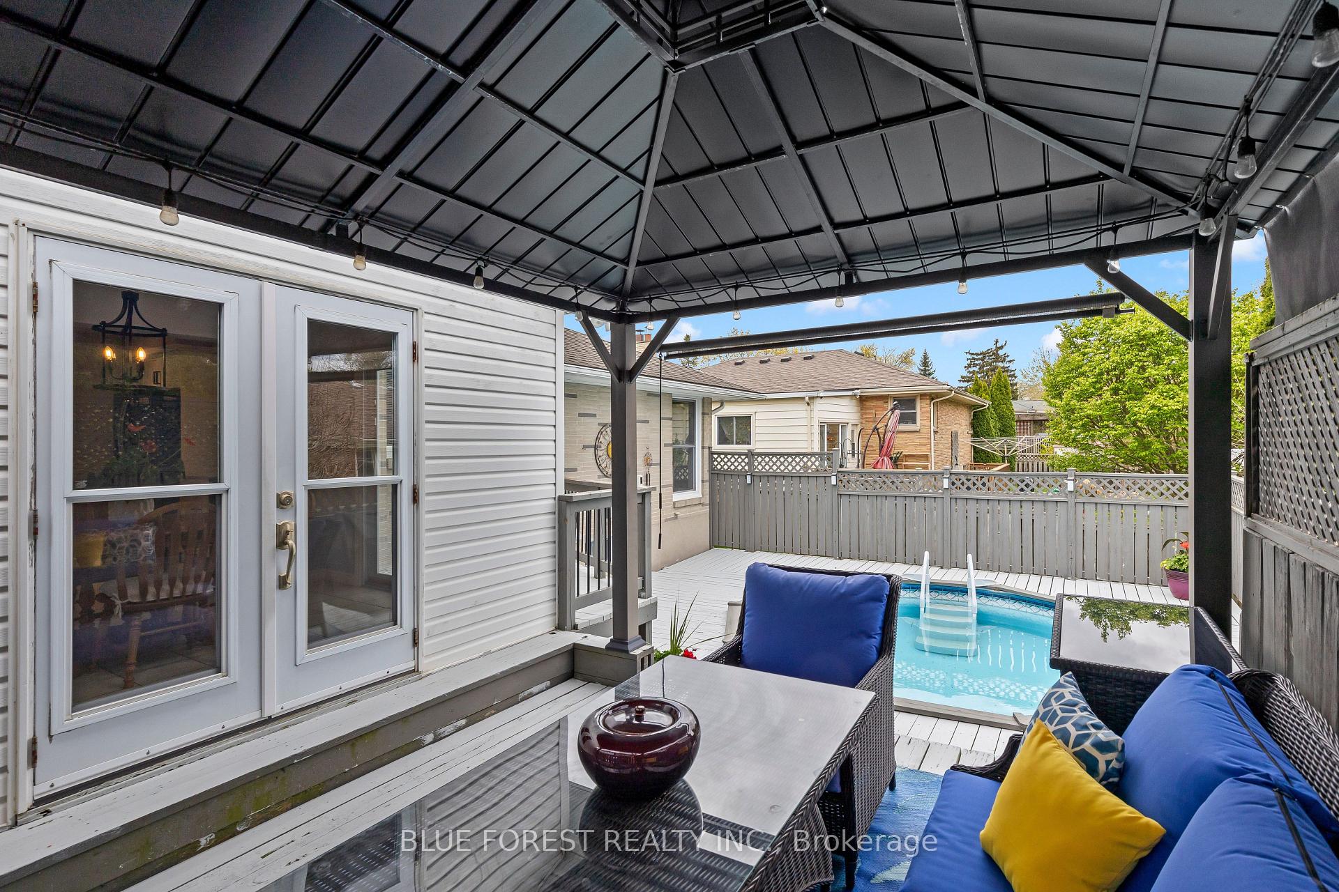 Photo 18 of 436 Baseline Road E, London, South G — HOMEH