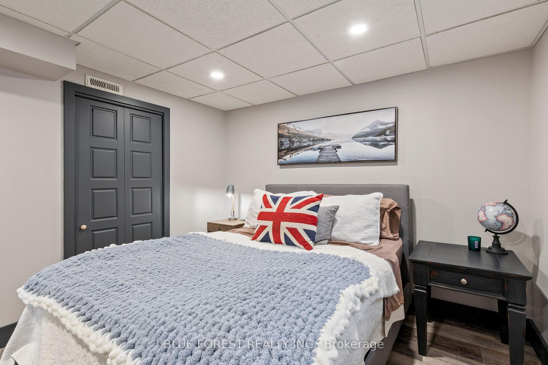 Photo 36 of 436 Baseline Road E, London, South G — HOMEH