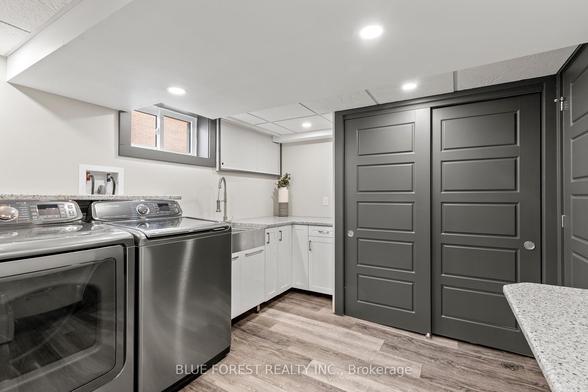 Photo 43 of 436 Baseline Road E, London, South G — HOMEH
