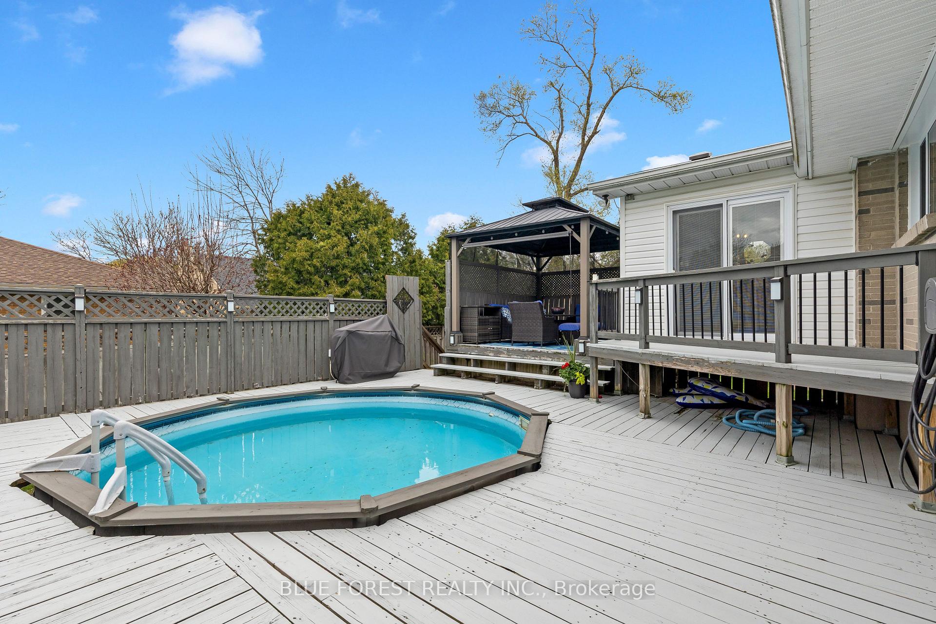 Photo 45 of 436 Baseline Road E, London, South G — HOMEH